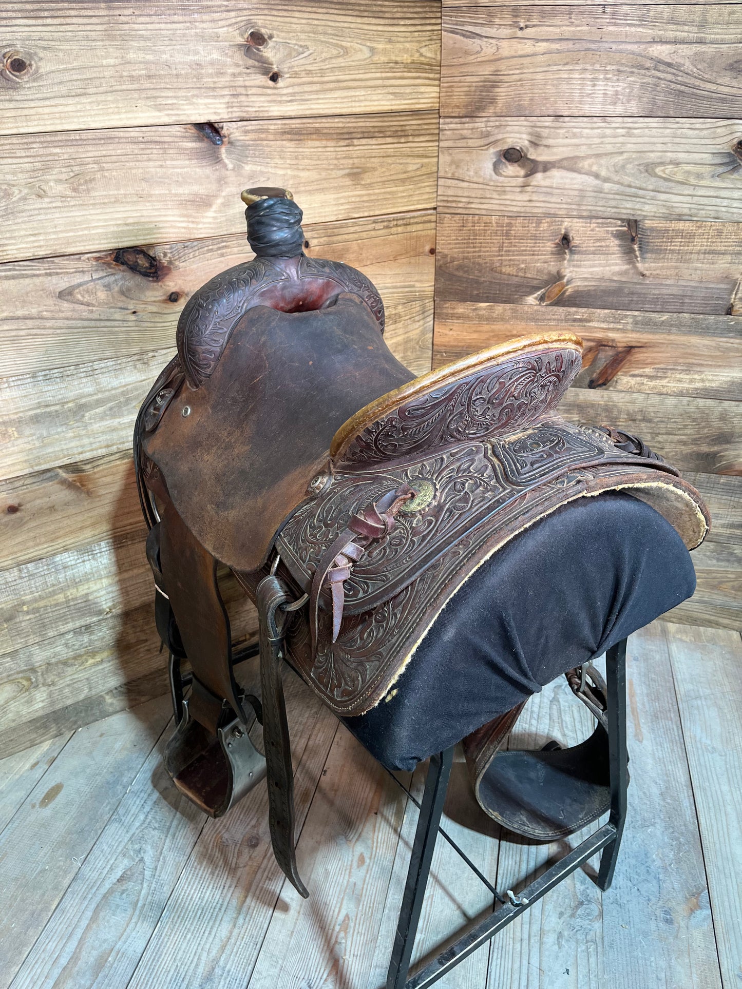 Sanchez Saddle Shop Ranch Roper ISUSED1496