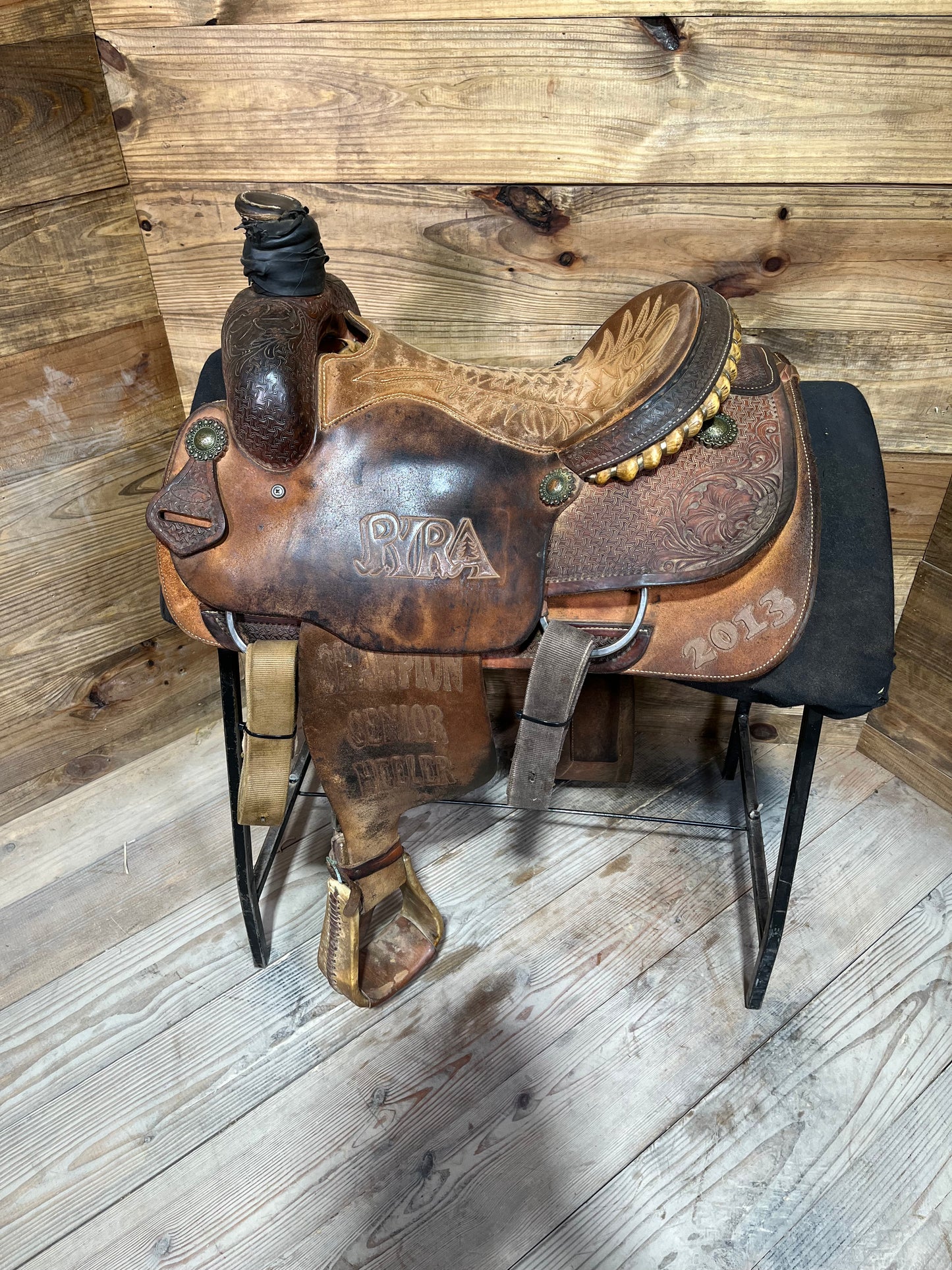 Cowboy Classic Roper ISUSED2166