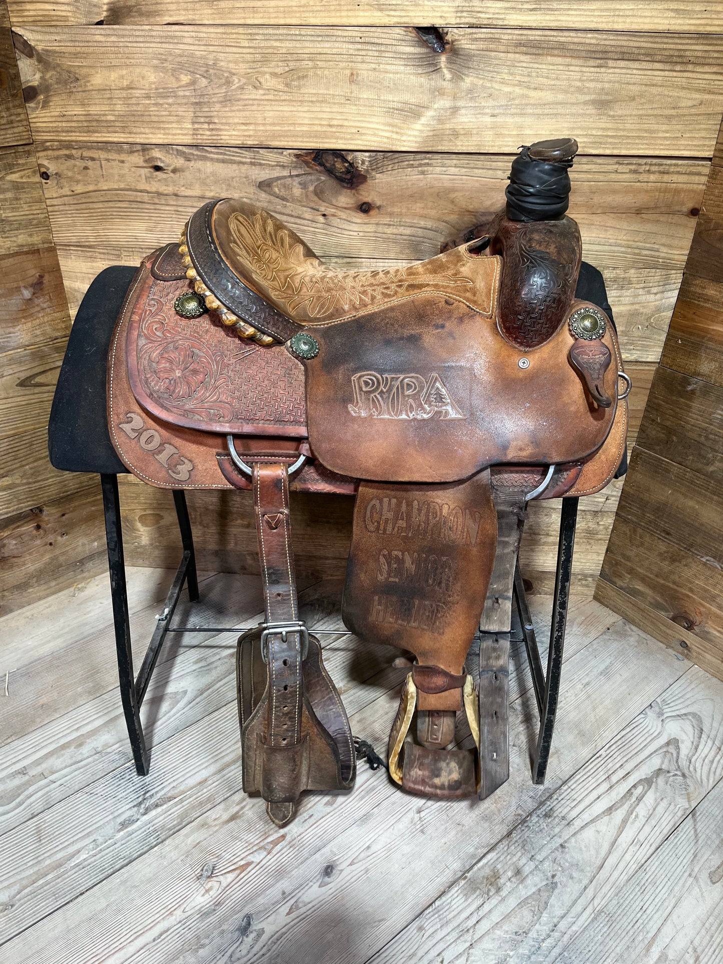 Cowboy Classic Roper ISUSED2166