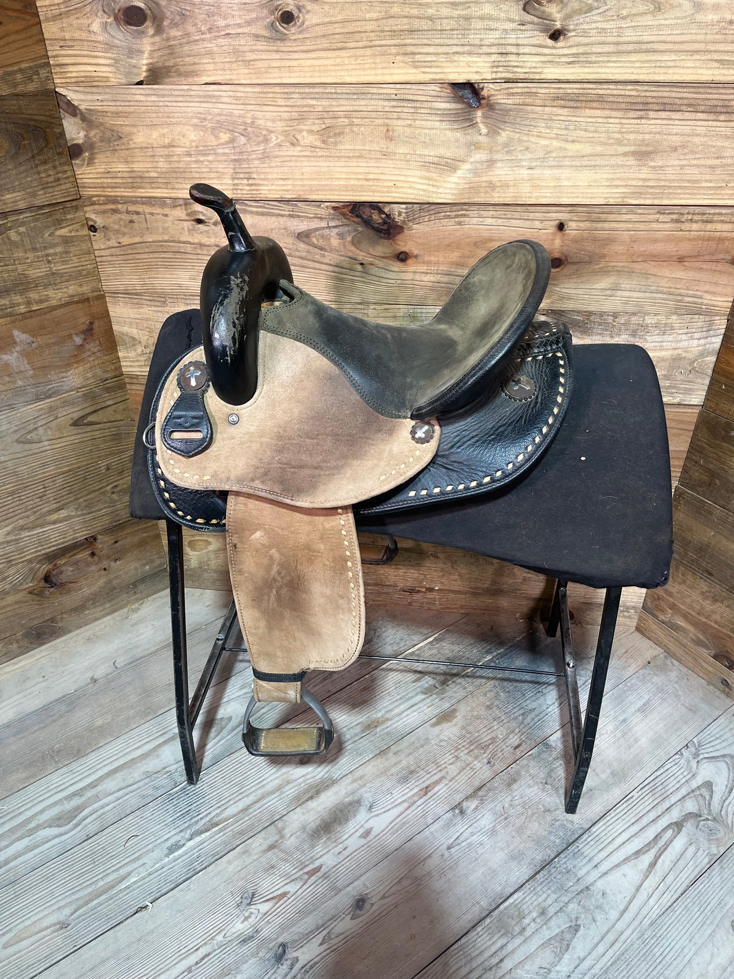 Master Barrel Saddle ISUSED2186