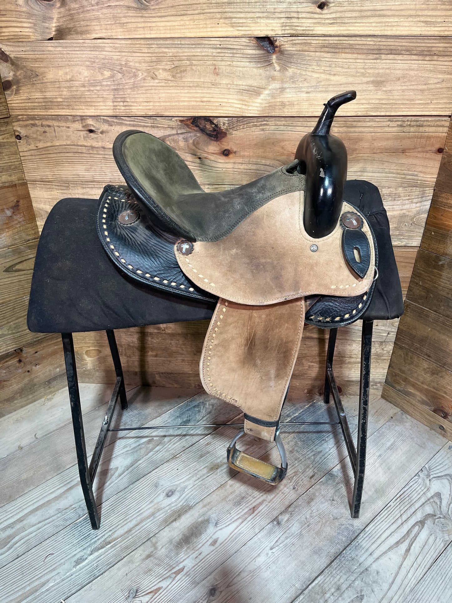 Master Barrel Saddle ISUSED2186