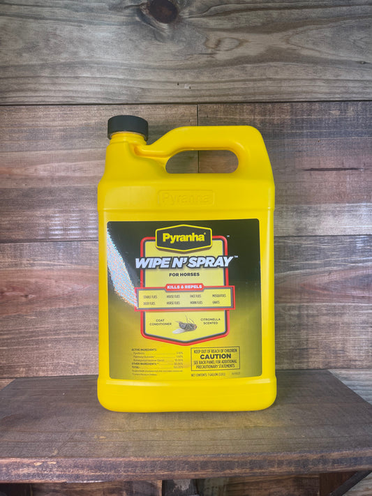 Pyranha Wipe N' Spray Gallon
