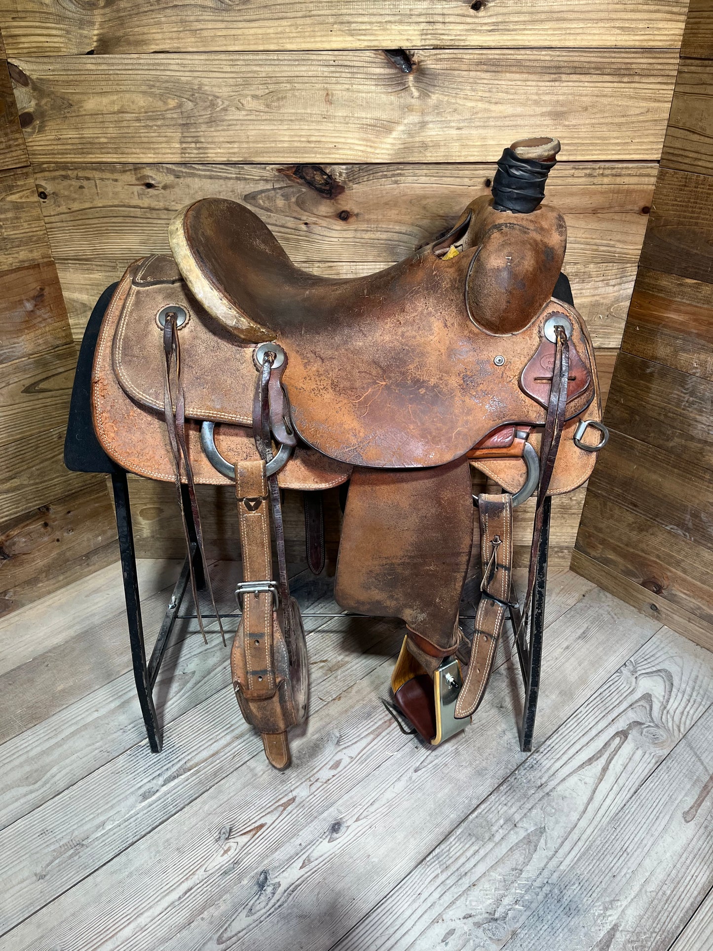 Henderson Ranch Roper ISUSED2224