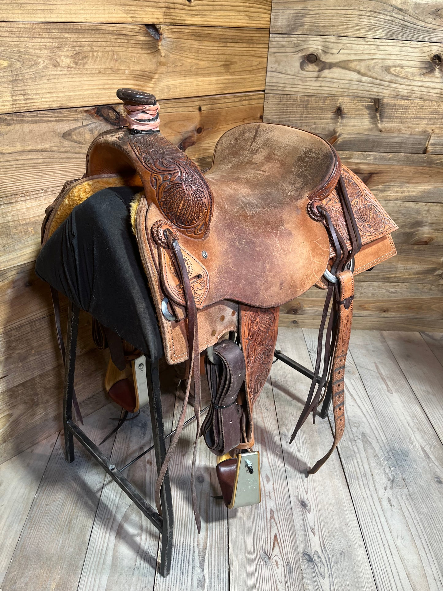 Emperor Ranch Cutter ISUSED2228