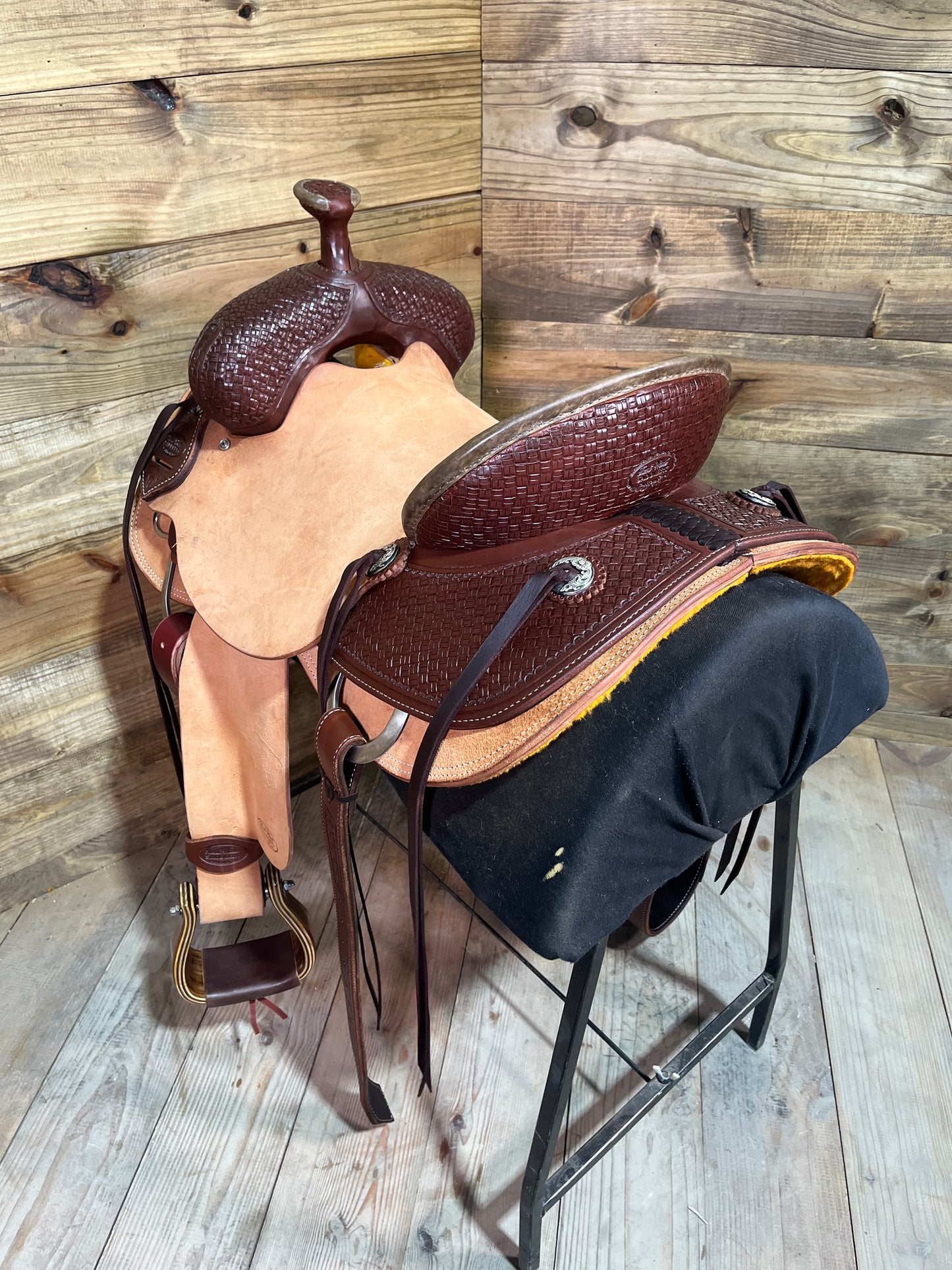 Trent Ward Association Rancher ISRS653-25