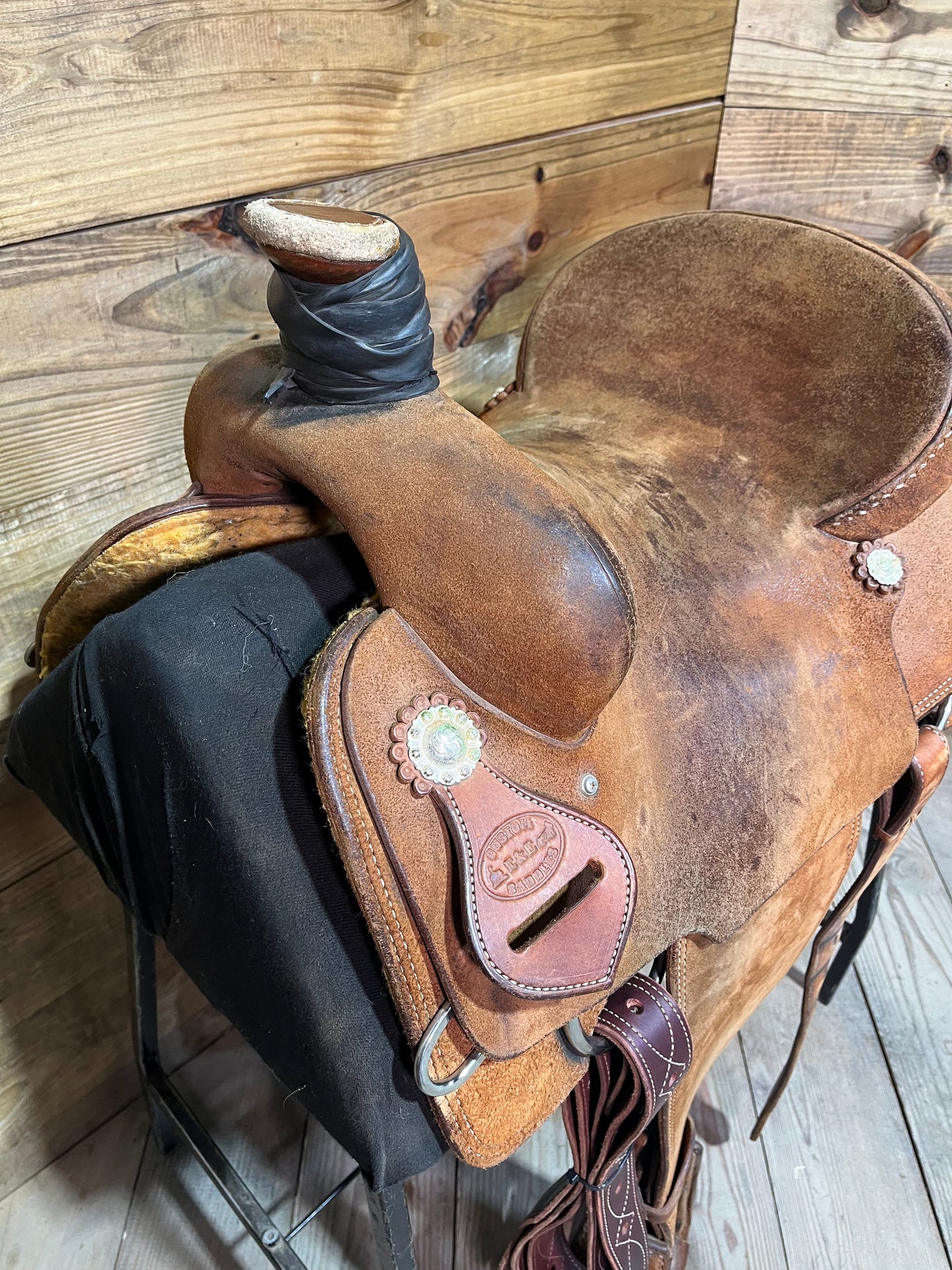 14” E & E Roping Saddle ISUSED2237
