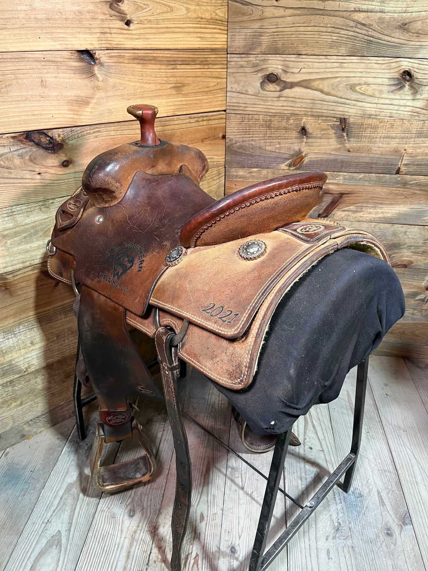15" Trent Ward Roper ISUSED2249