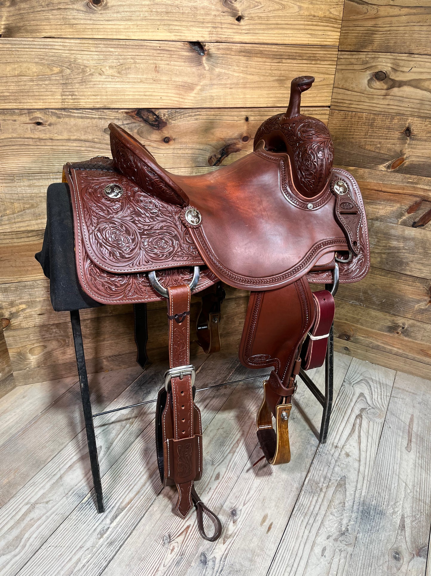 16" Trent Ward Signature BW Ranch Cutter ISRC438-26