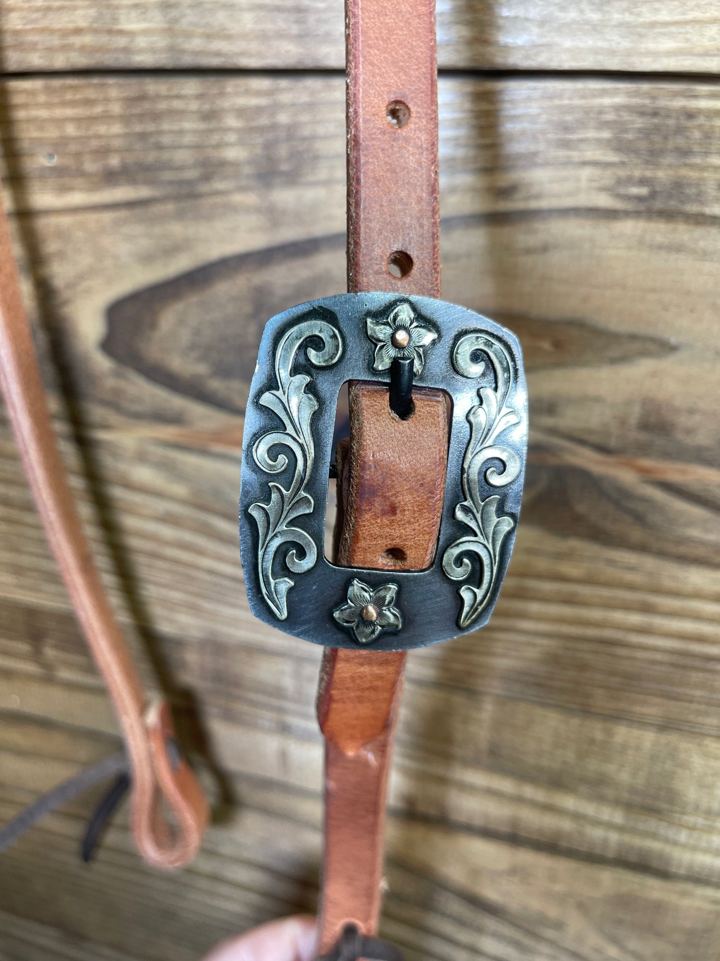 H1075 5/8" Split- Ear w/ Custom Square Double Flower Buckle