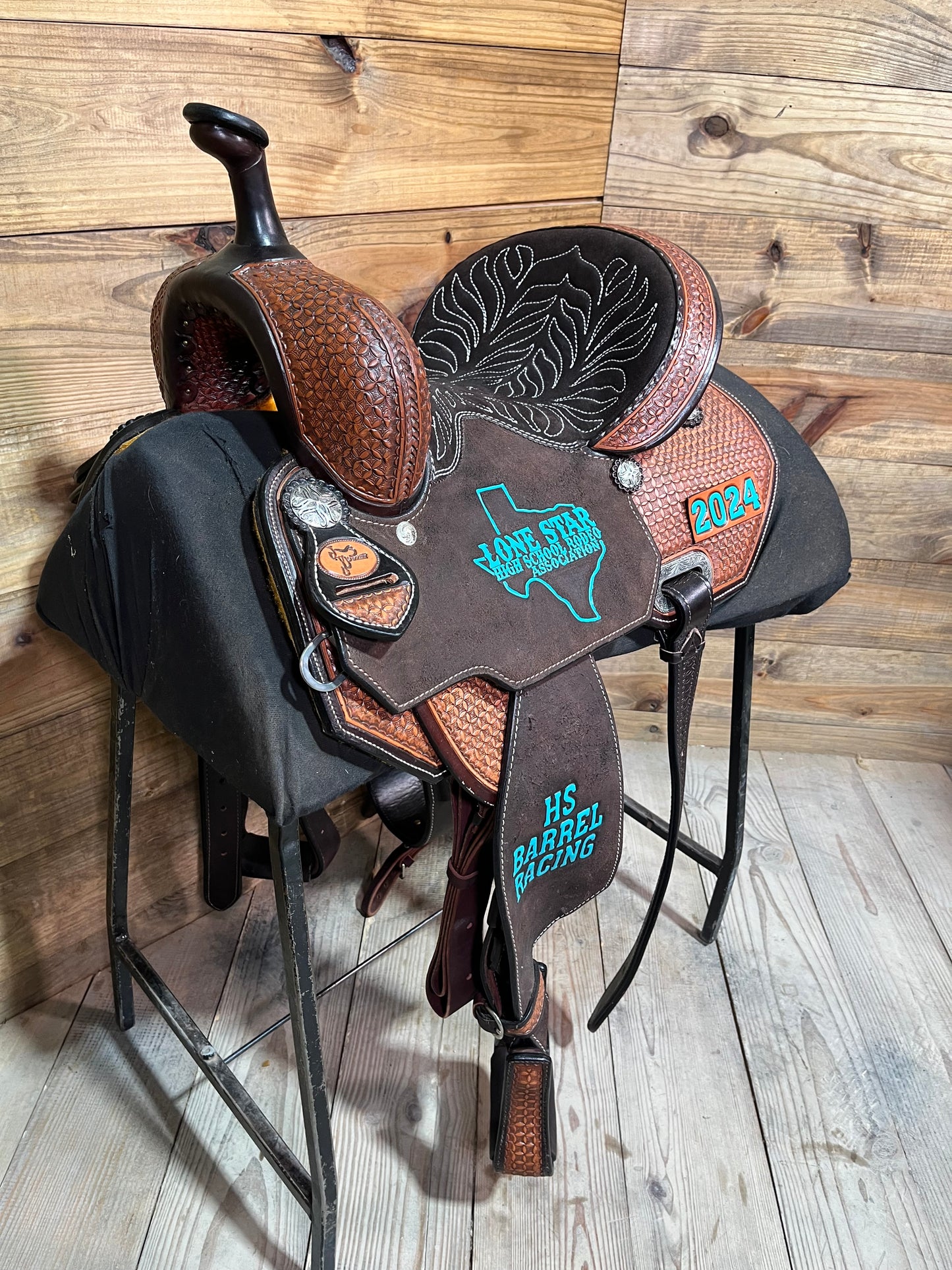 13 3/4” JY Barrel Saddle ISUSED2262