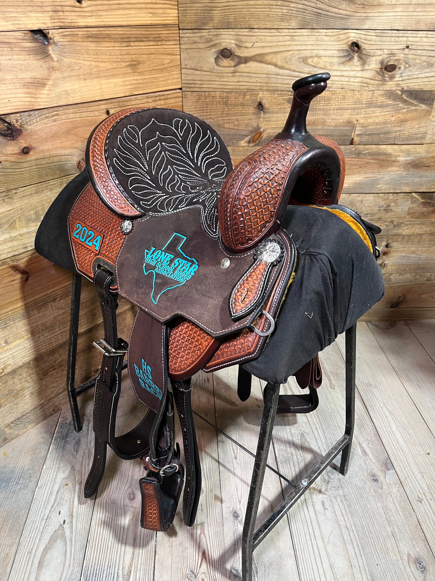 13 3/4” JY Barrel Saddle ISUSED2262