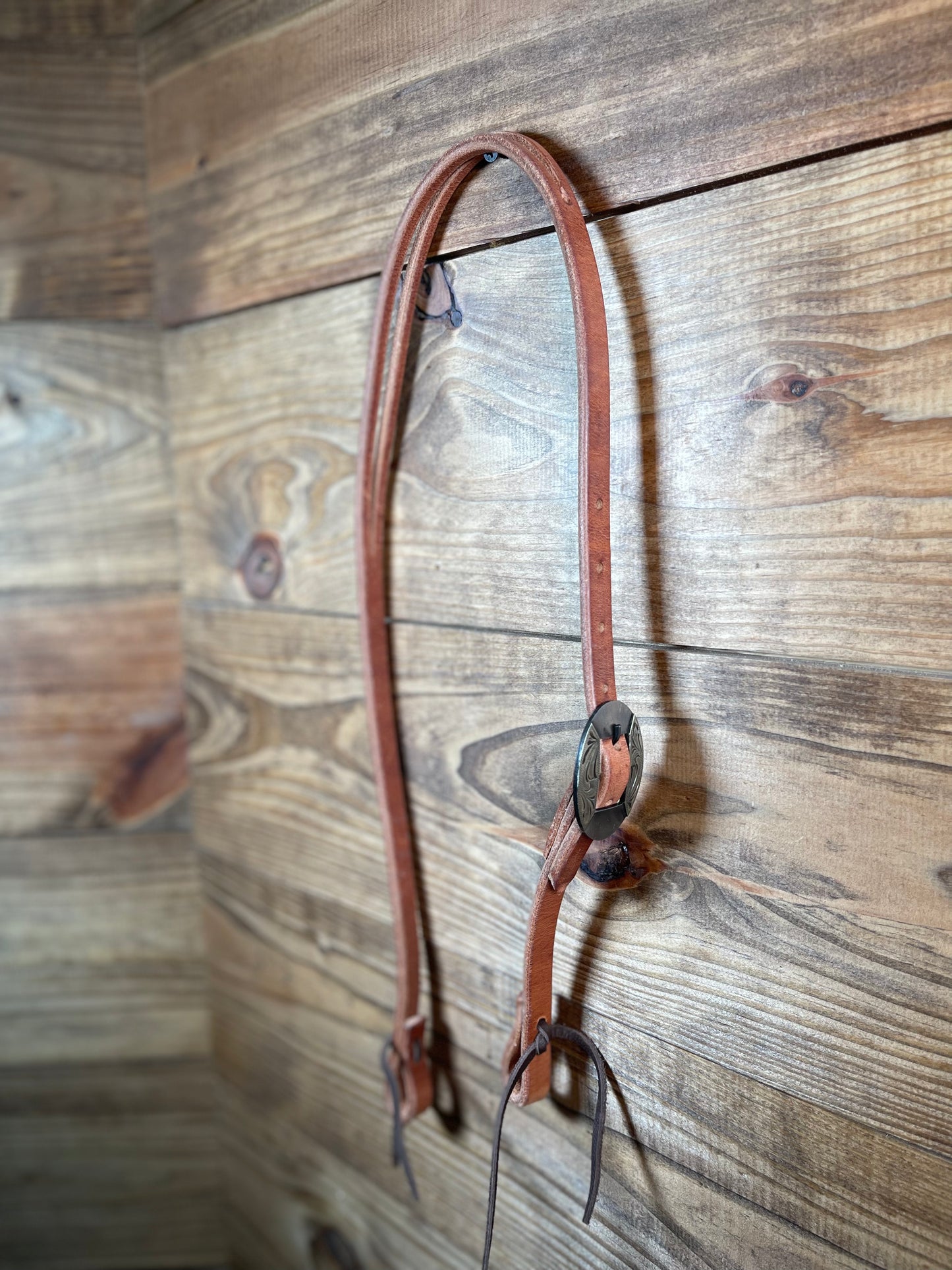 H1075 5/8" Split Ear w/ Custom Oval Silver Metal Work Buckle