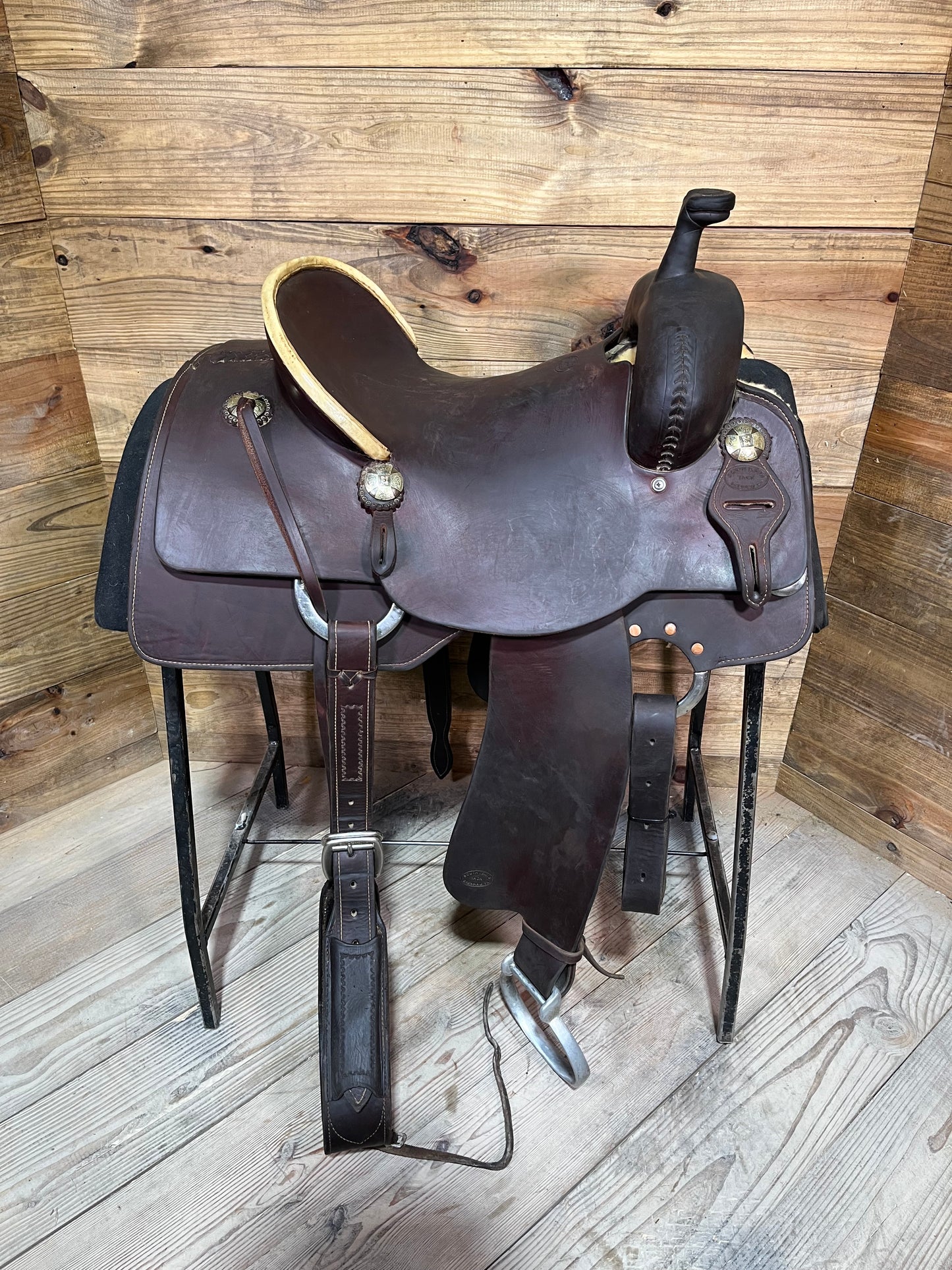 15” South Texas Tack Ranch Cutter ISUSED2267