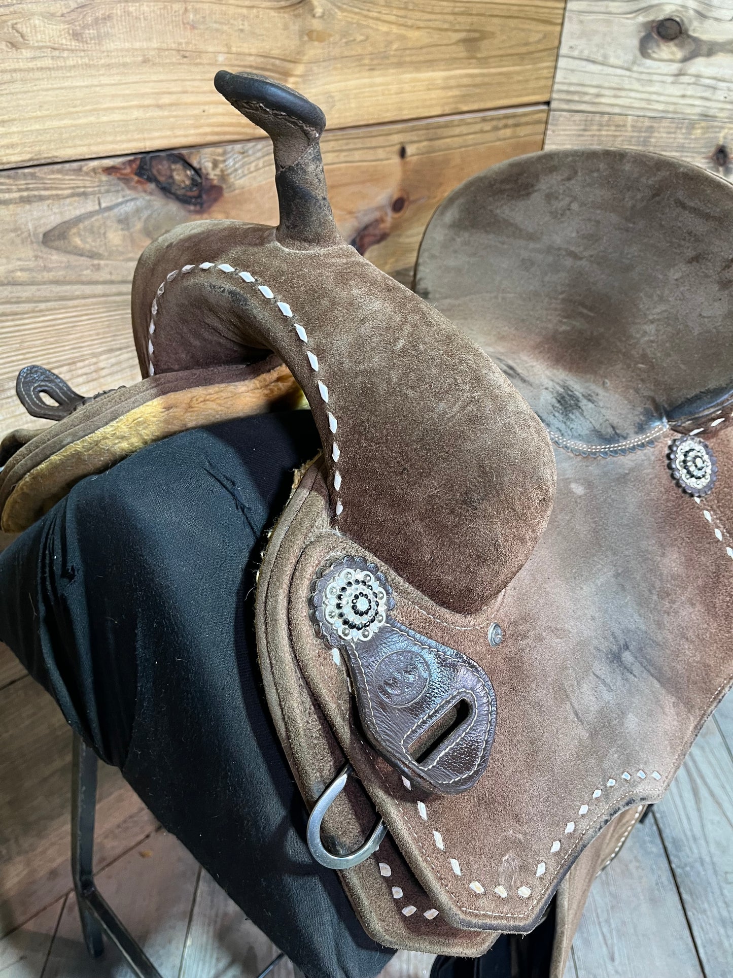 14 1/2” Tomahawk Barrel Saddle ISUSED2275