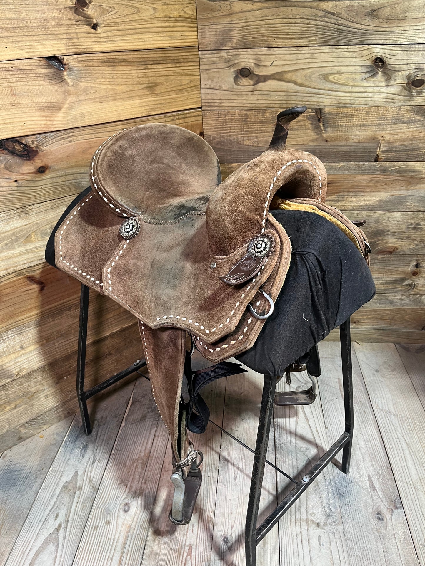 14 1/2” Tomahawk Barrel Saddle ISUSED2275