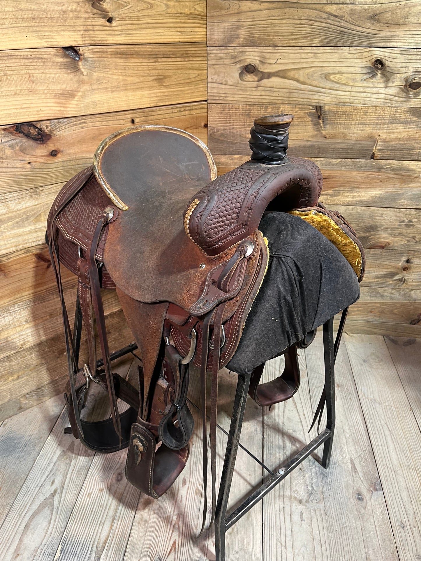 15 1/4” Robert Teskey Ranch Roper ISUSED2276