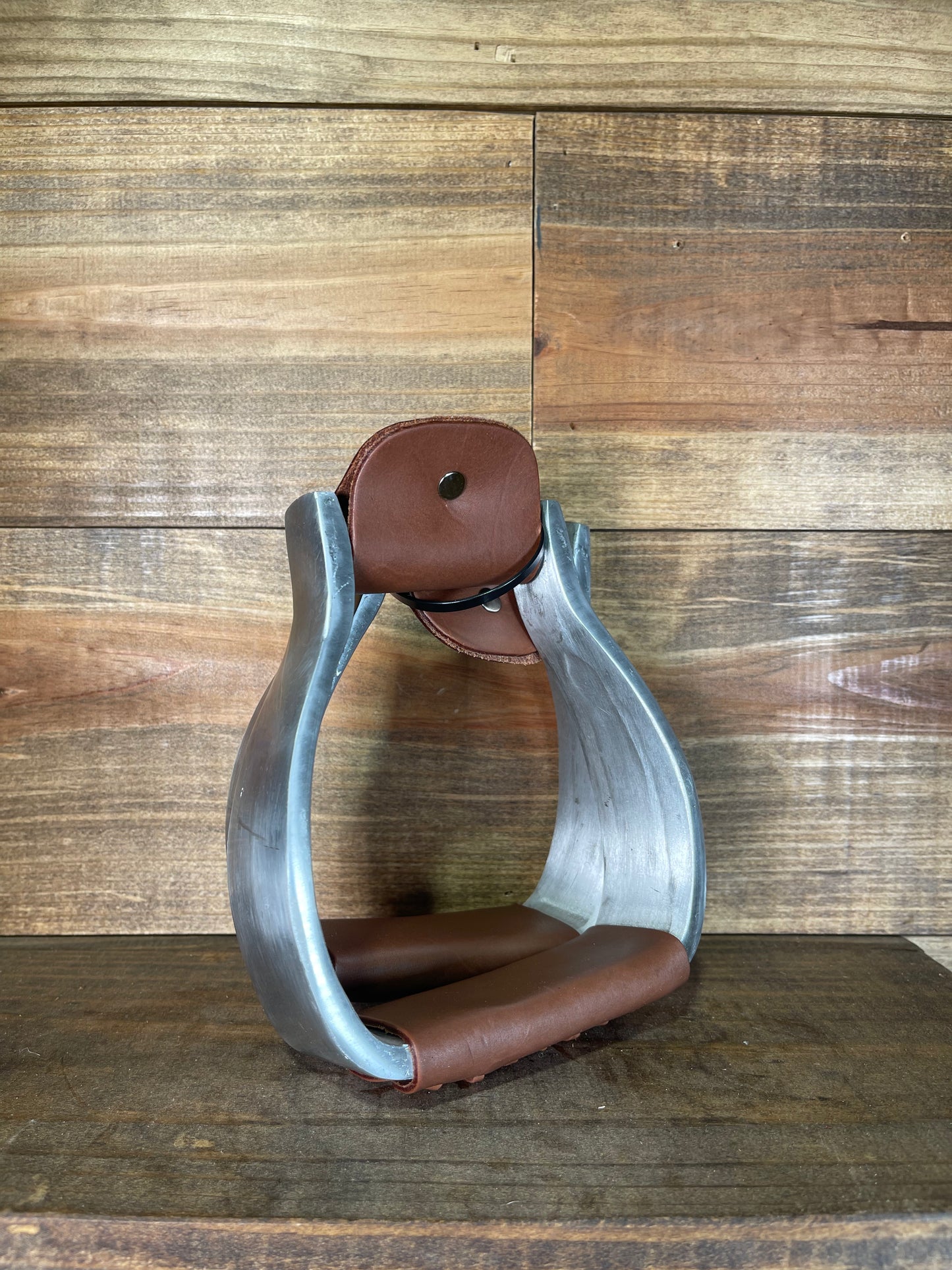 2" Dark Oiled Metal Stirrups