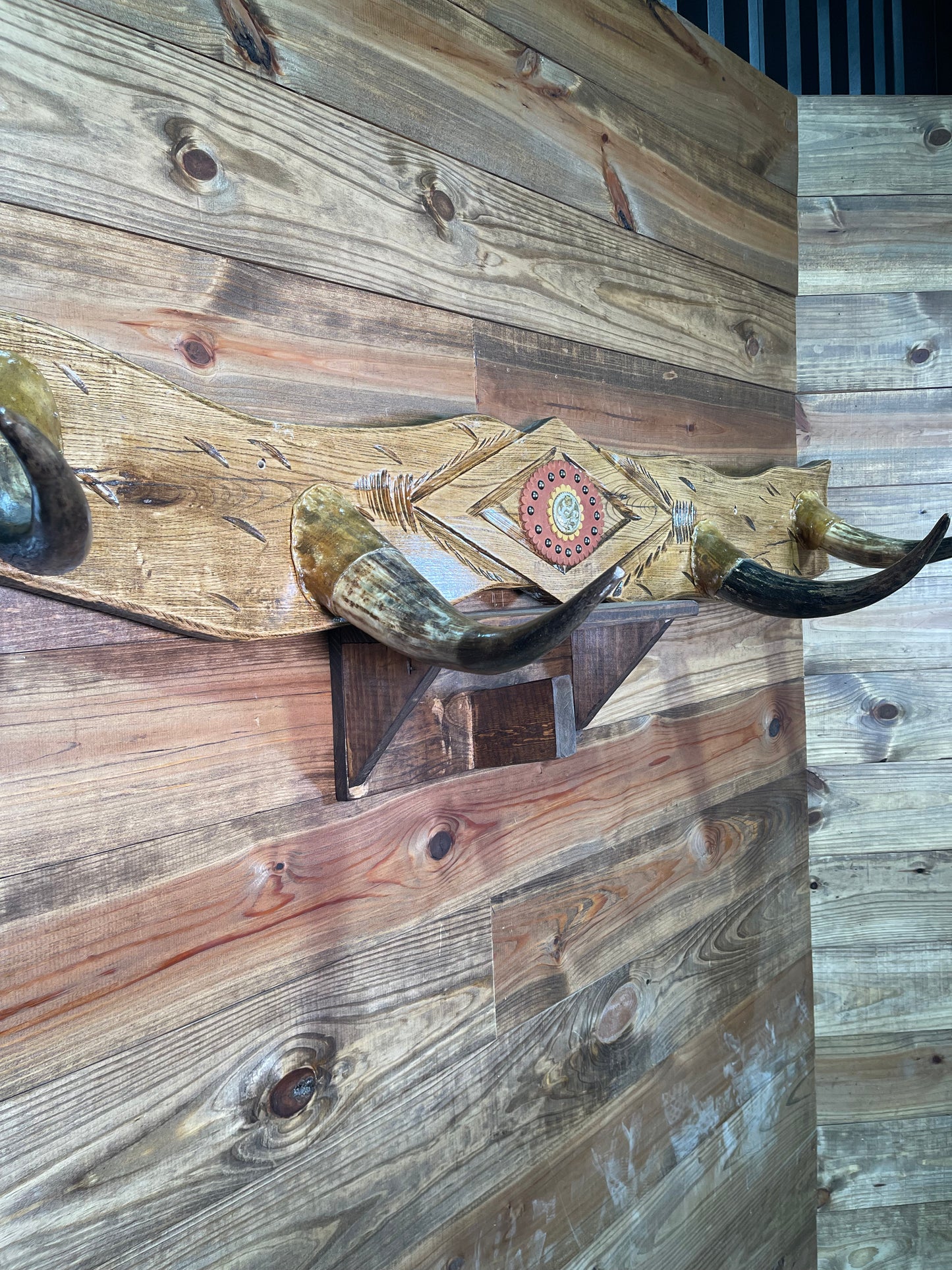 4 Horn w/ Concho & Leather Accent Piece Coat Wrack