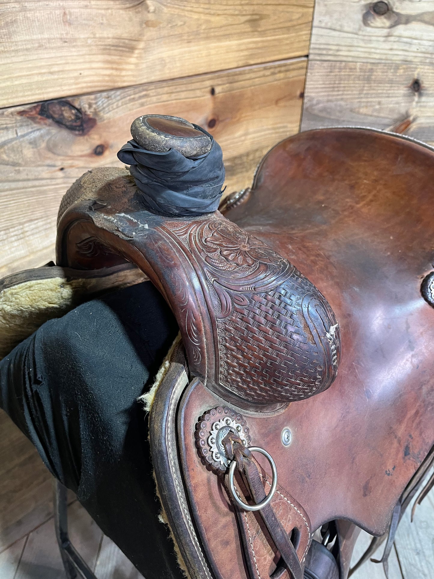 15” Trent Ward Ranch Roper ISUSED2300