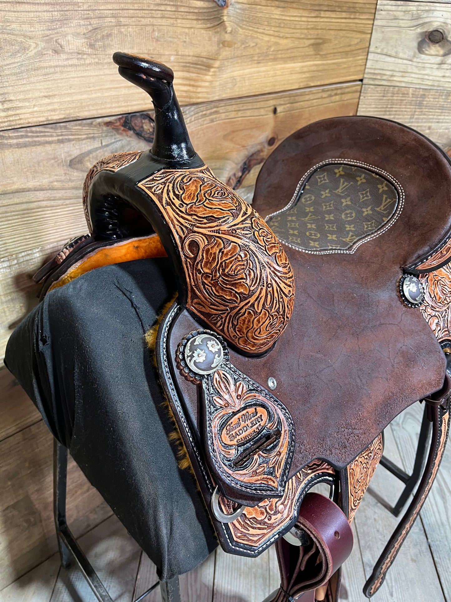 14” Trent Ward Barrel Saddle ISBS169-26