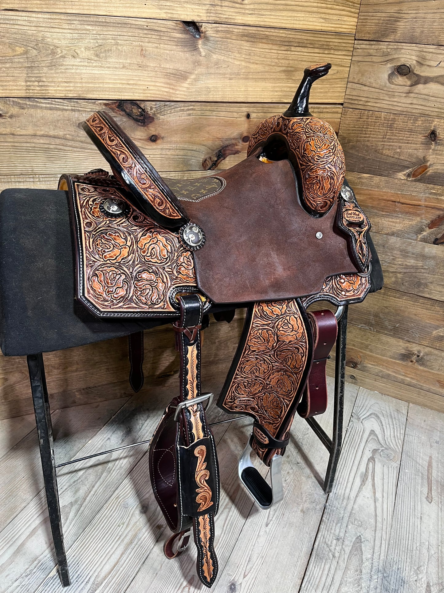 14” Trent Ward Barrel Saddle ISBS169-26