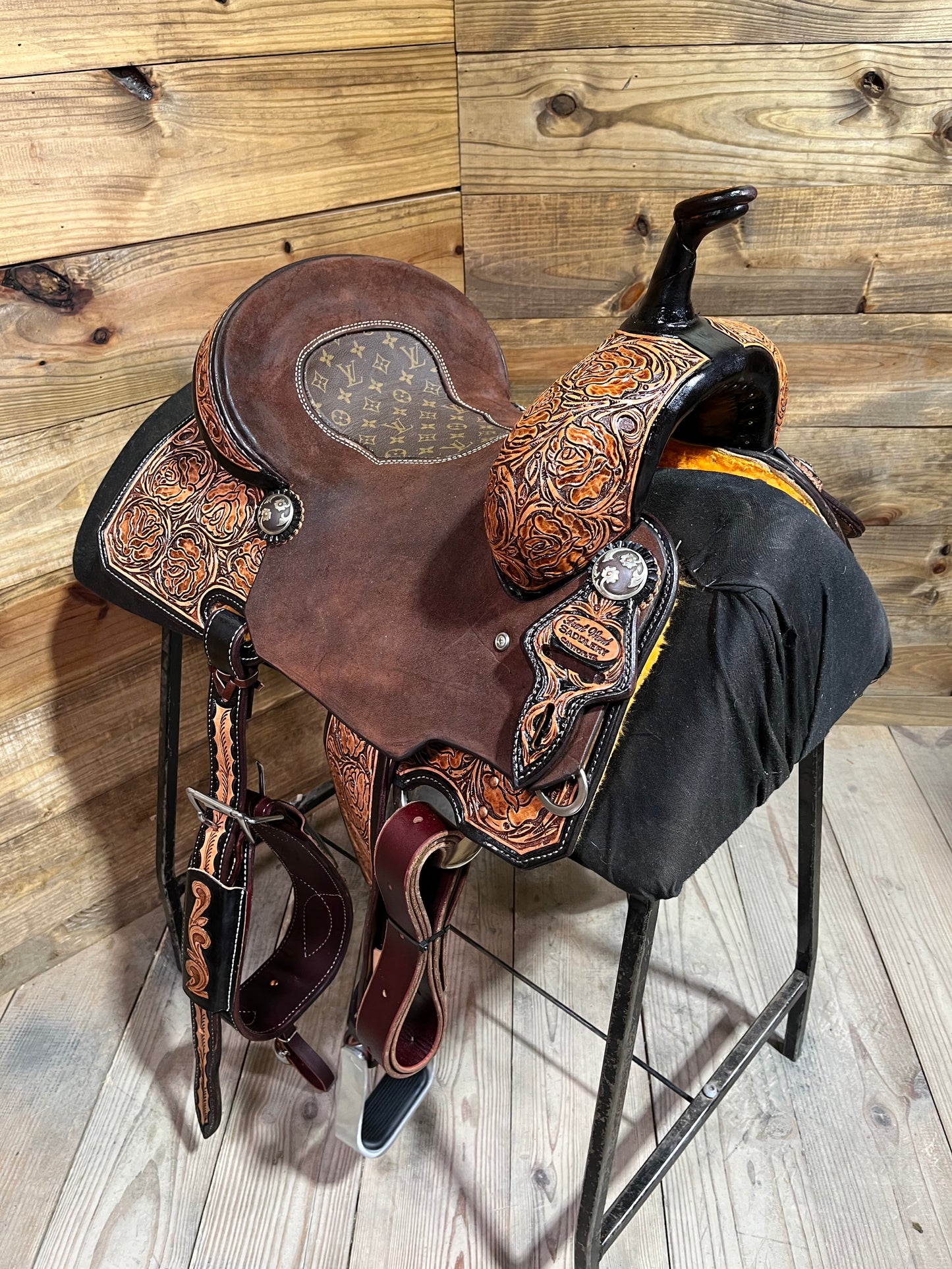14” Trent Ward Barrel Saddle ISBS169-26