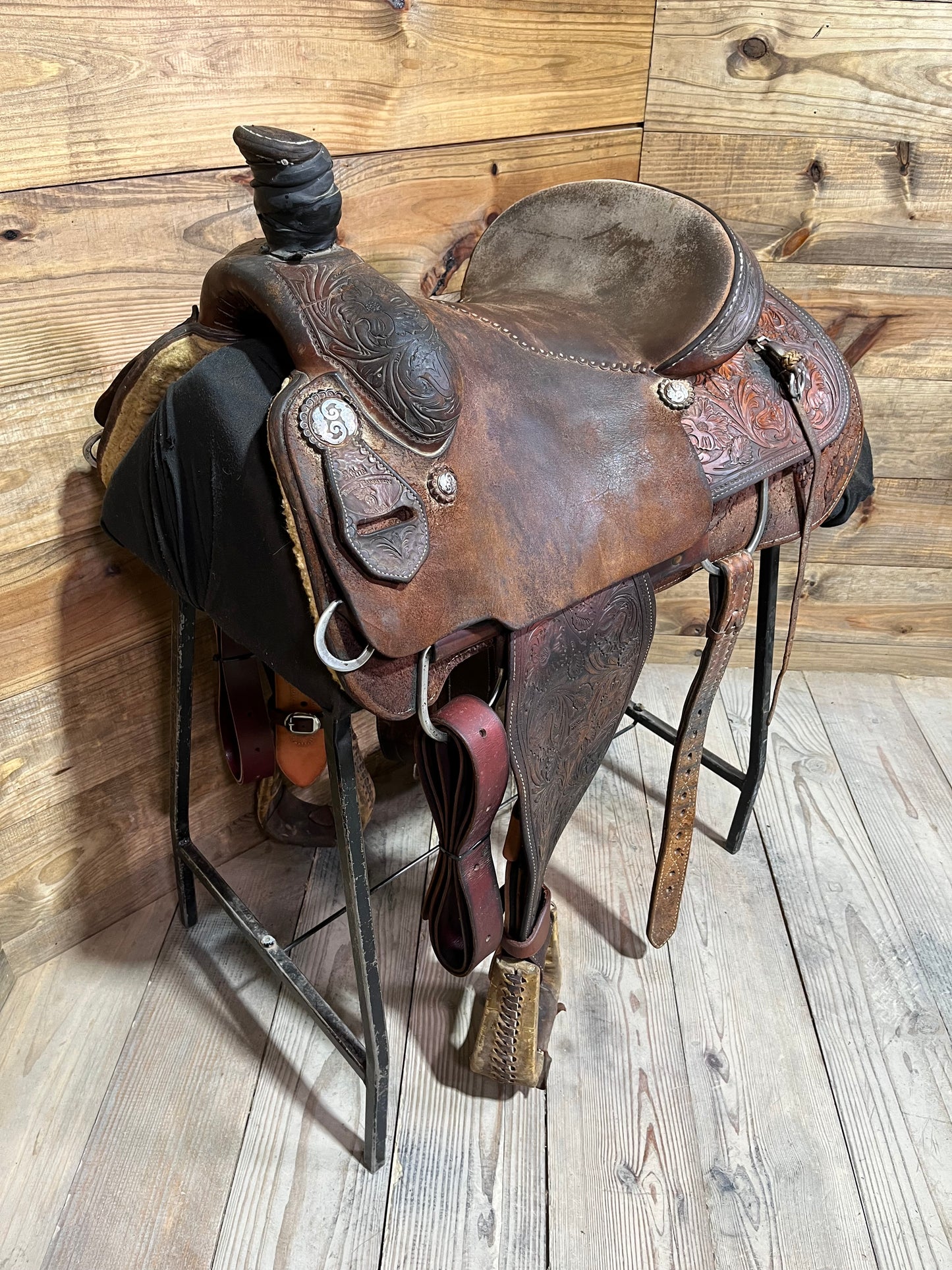 14 1/2” Dale Martin “Wildfire Saddlery” Roper ISUSED2311