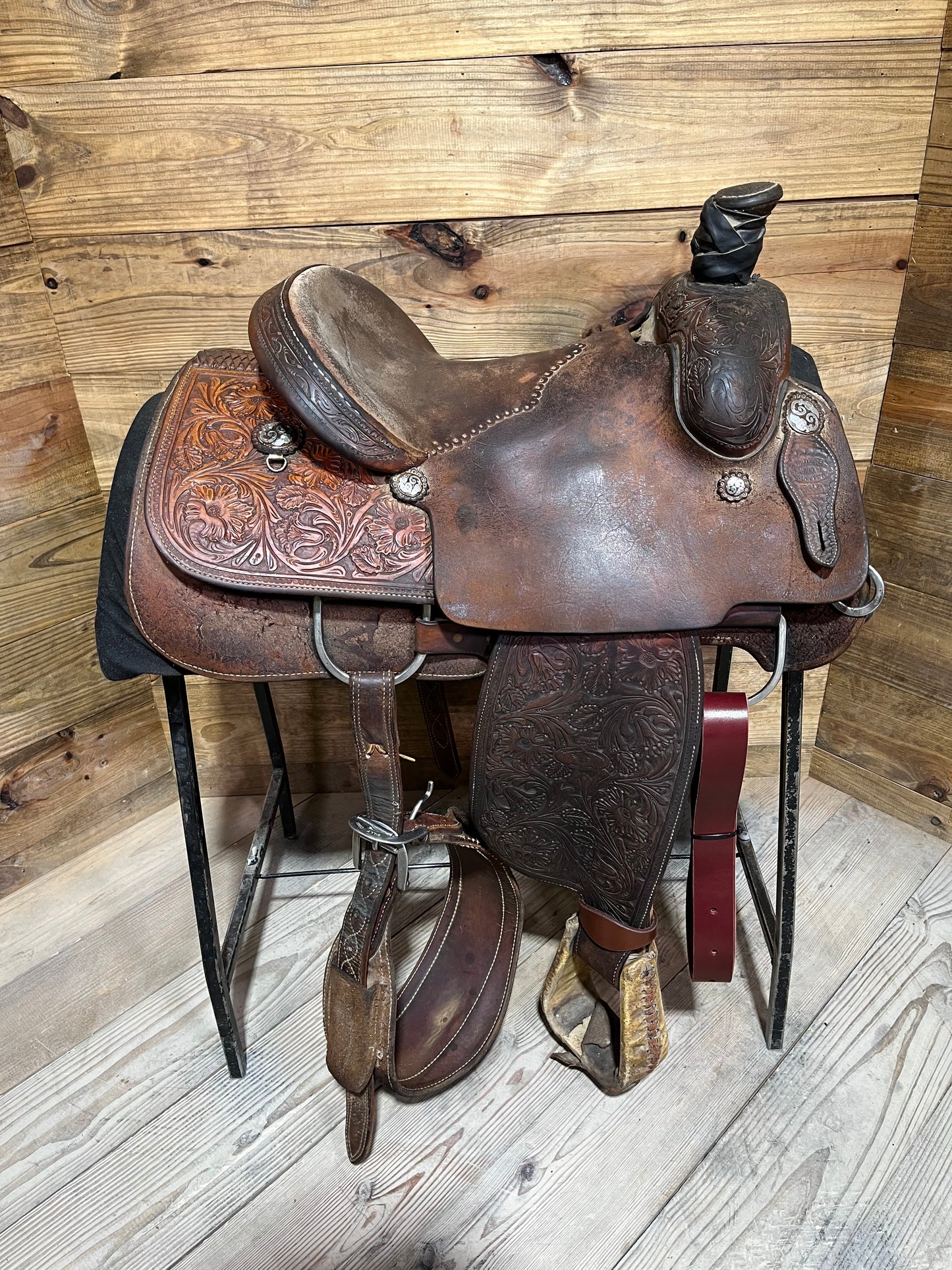 14 1/2” Dale Martin “Wildfire Saddlery” Roper ISUSED2311