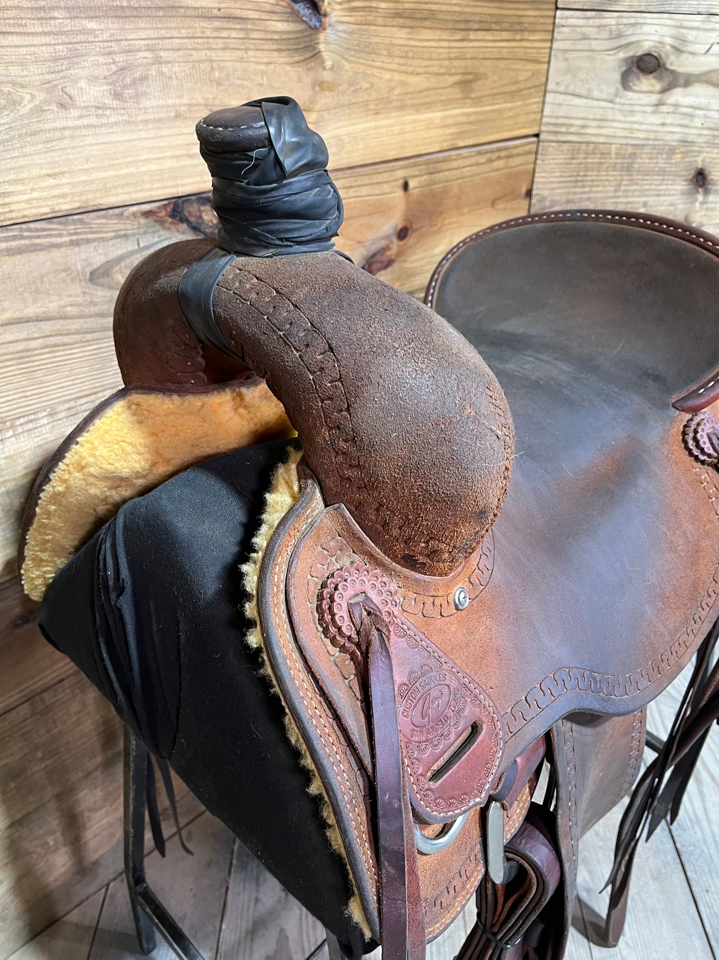 16 1/2” Todd Jays Ranch Cutter ISUSED2316