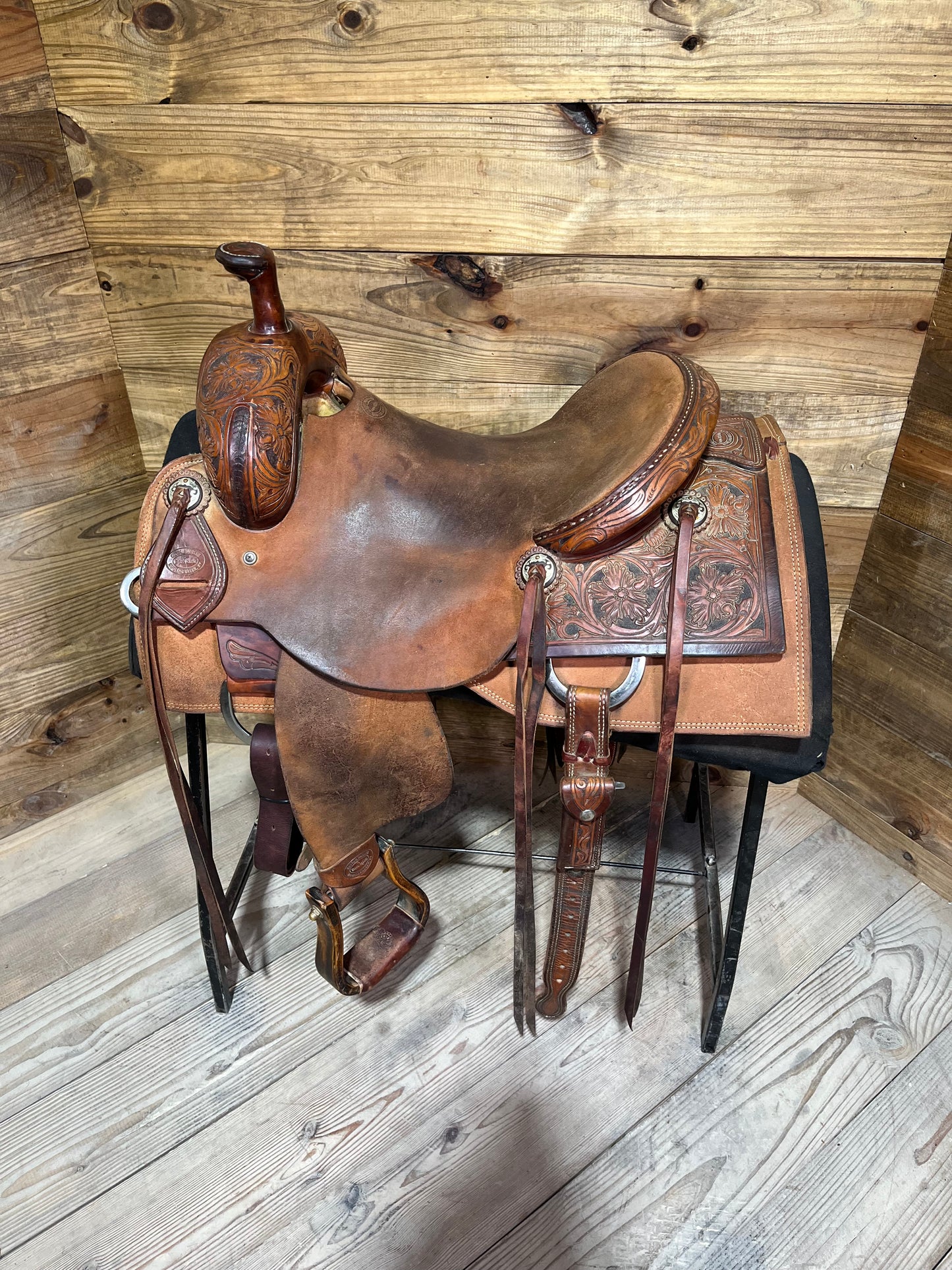 16” Don Rich Ranch Cutter ISUSED2318