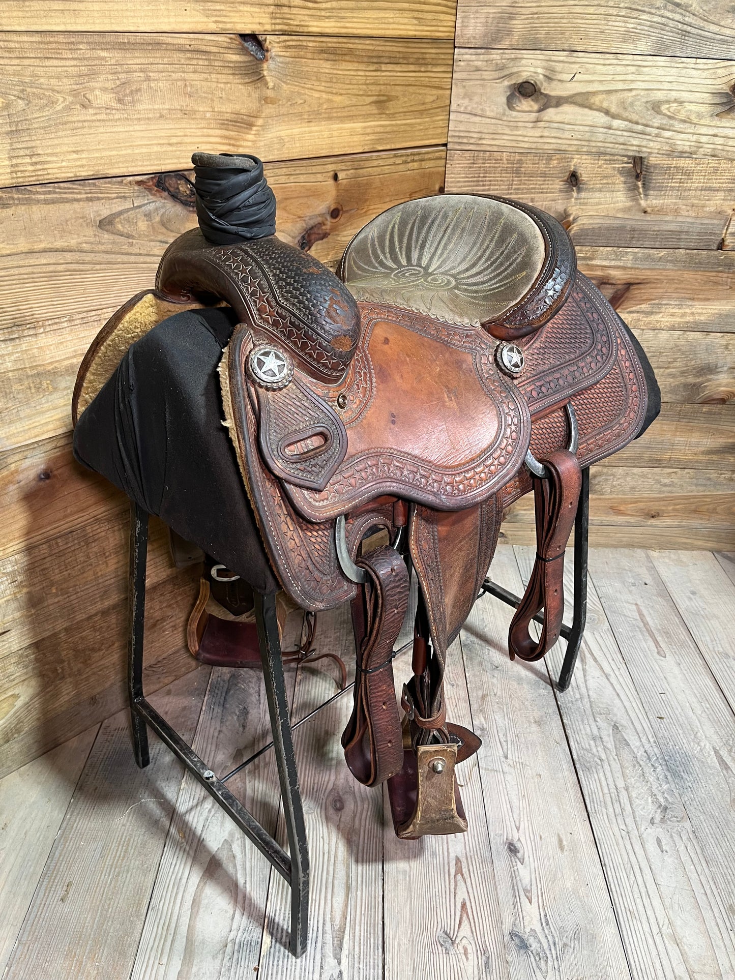 14 1/2” No Stamp Handmade Roper ISUSED2330