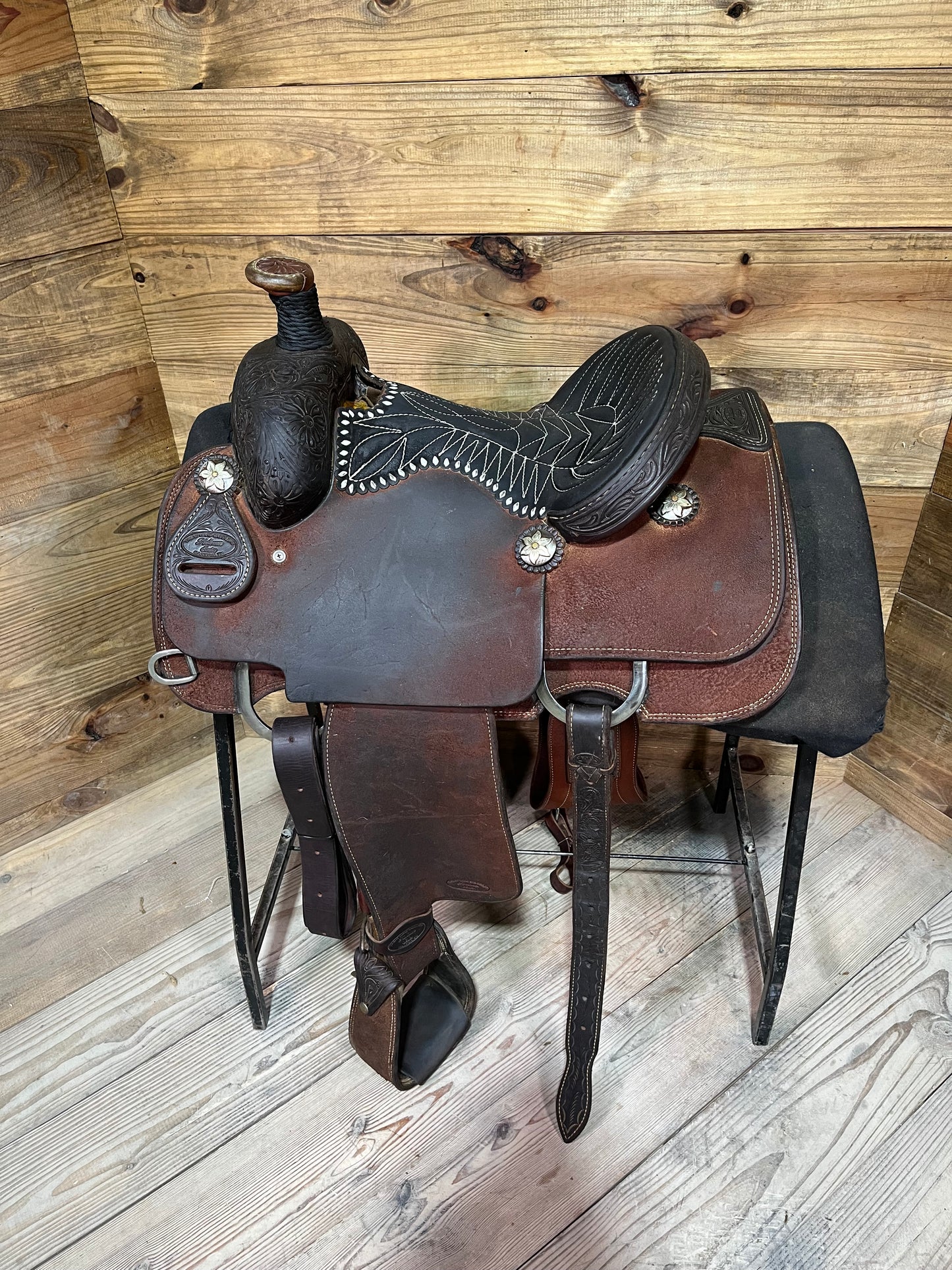 13 1/2” Trent Ward Platinum Roper ISUSED2336