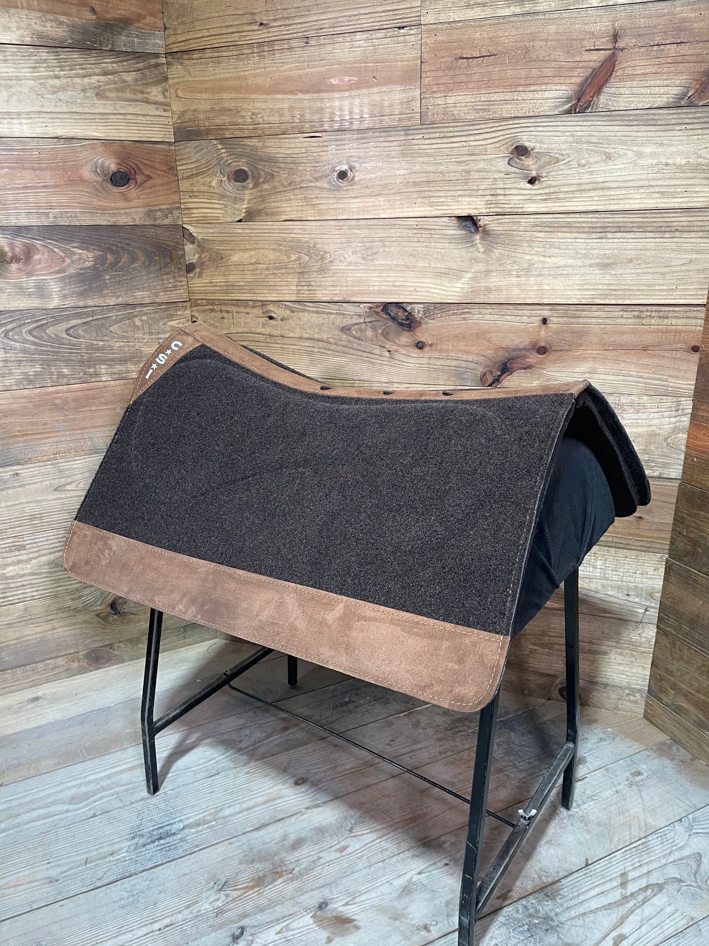 38 CSI Brown Standard Western Cut Medium Saddle Pad