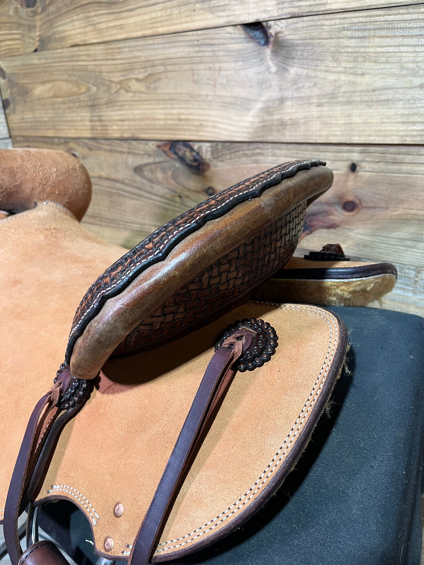 16" Cowboy Custom Tucson Rancher ISCC029