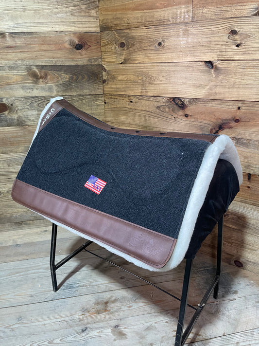 47 CSI Gray Western Standard Cut Medium Saddle Pad