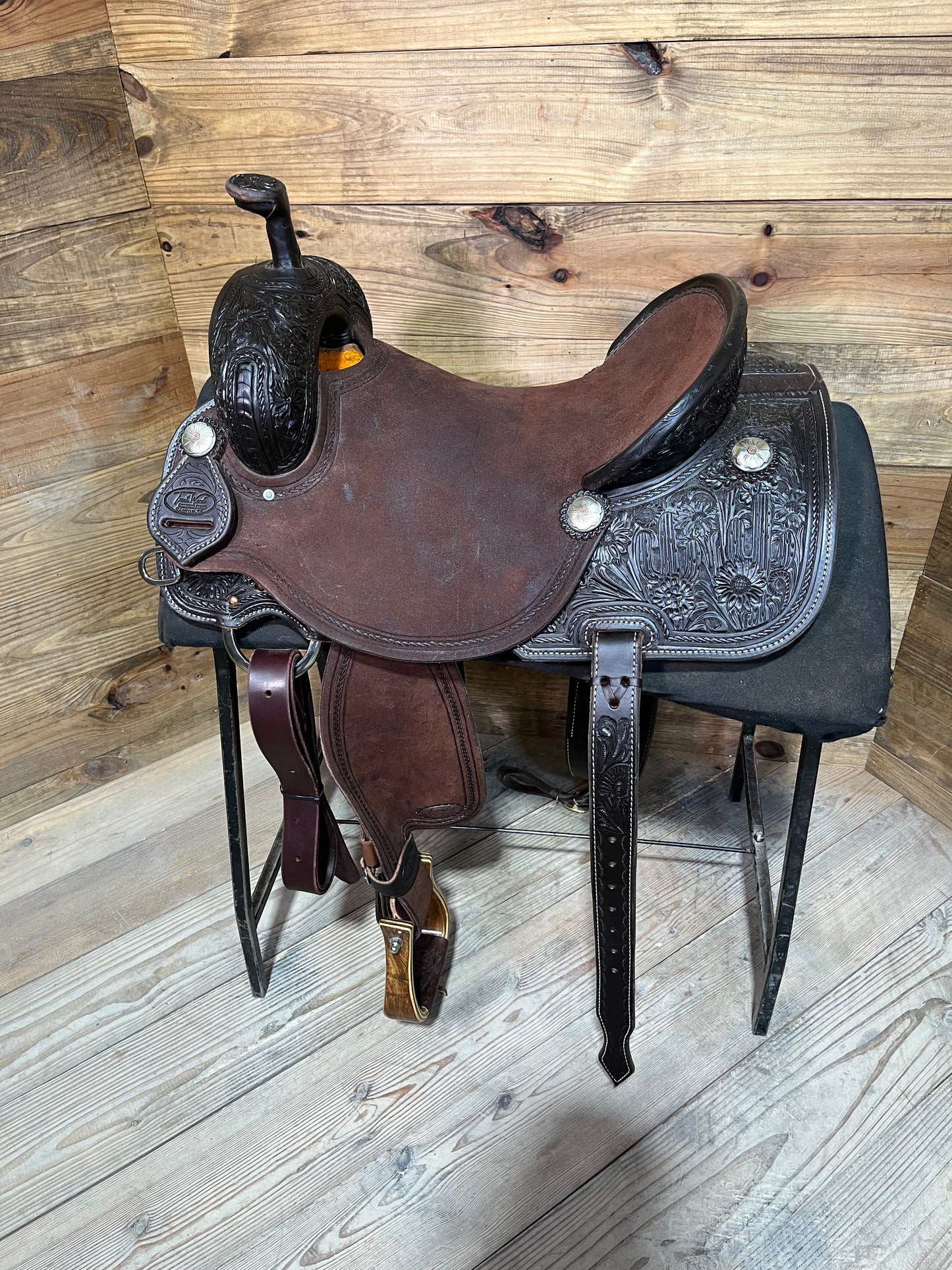 16 1/2" Trent Ward Signature BW Ranch Cutter ISRC458-26