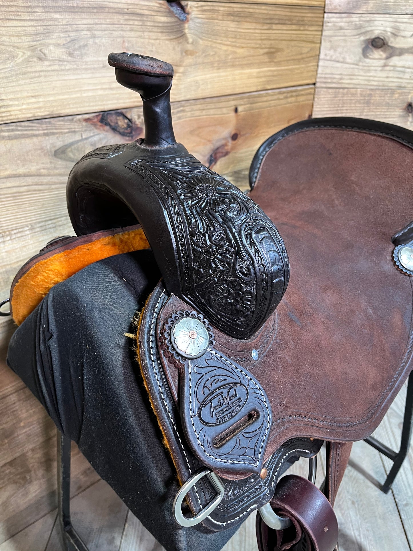 16 1/2" Trent Ward Signature BW Ranch Cutter ISRC458-26