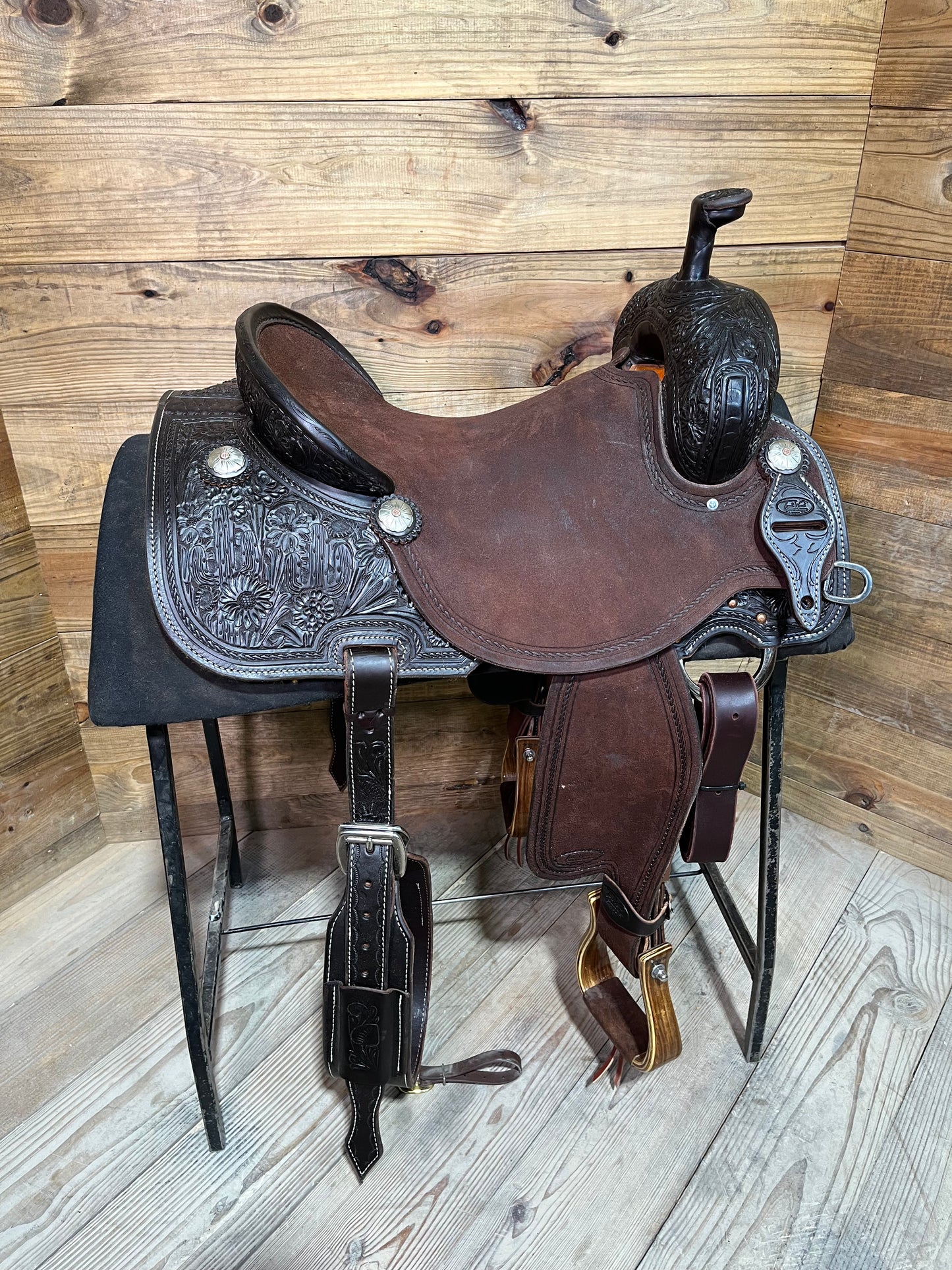 16 1/2" Trent Ward Signature BW Ranch Cutter ISRC458-26