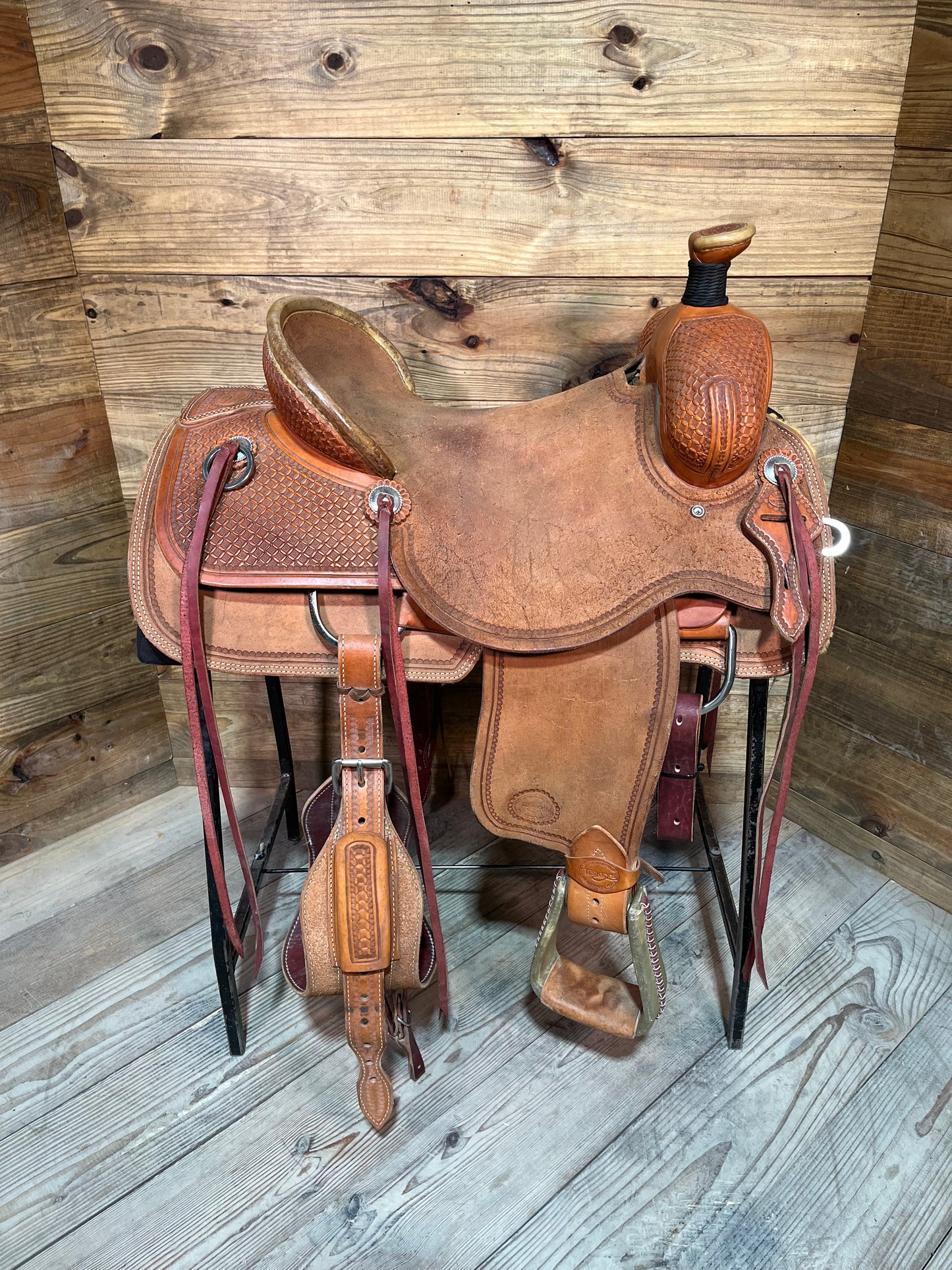 17" Teskeys Ranch Roper ISUSED2349