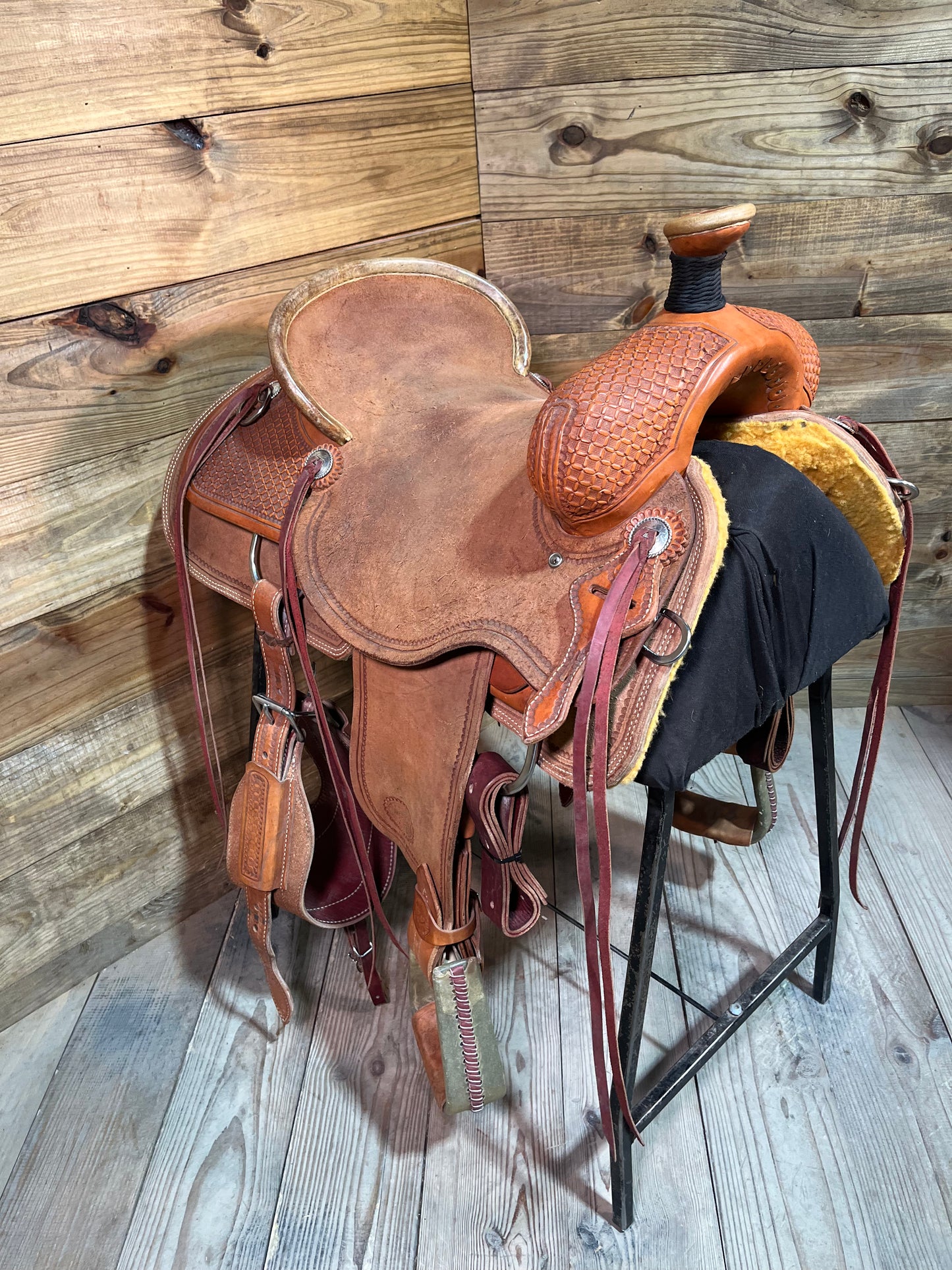 17" Teskeys Ranch Roper ISUSED2349