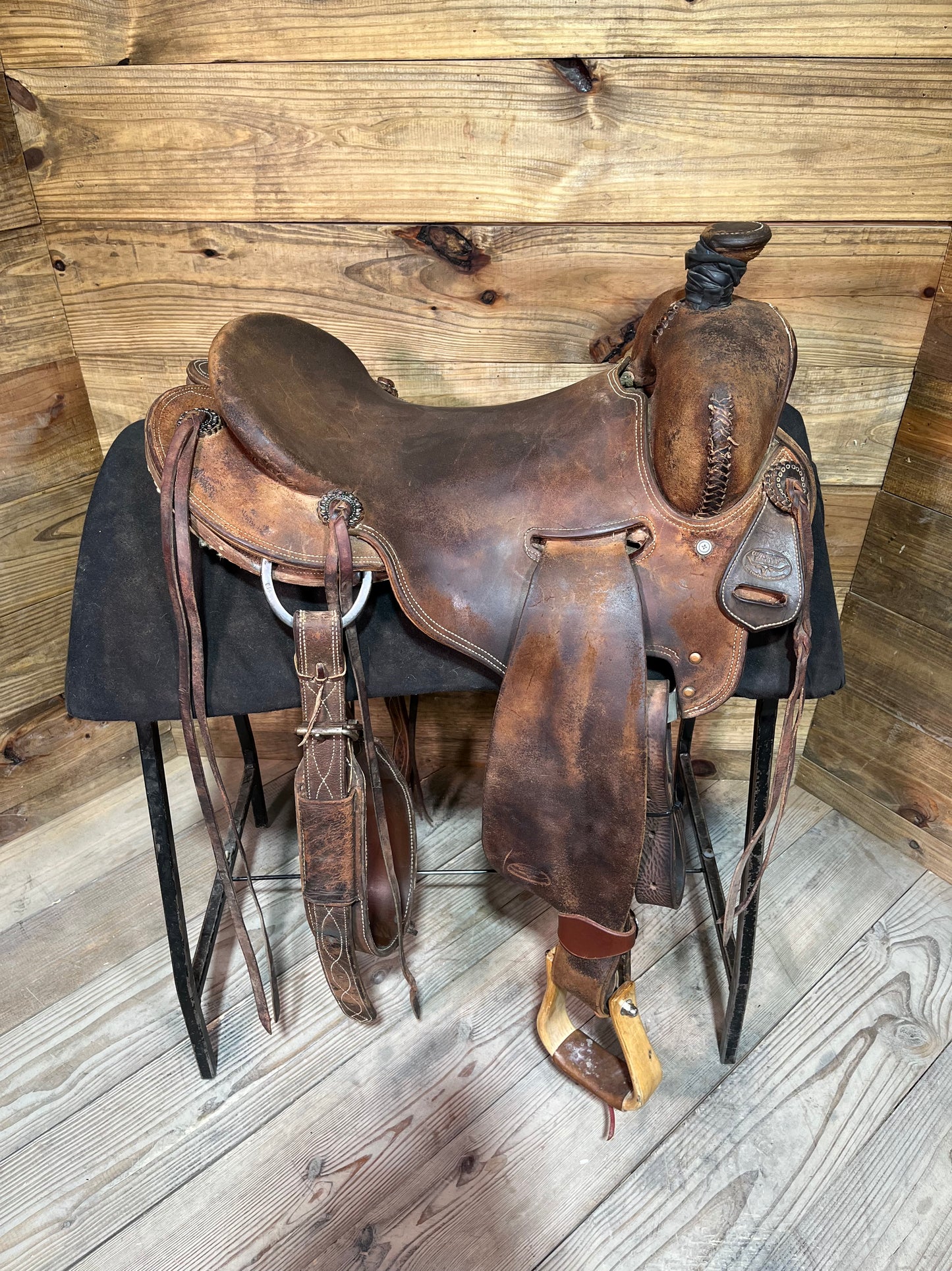 16 1/2” Cowpuncher Ranch Saddle ISUSED2355