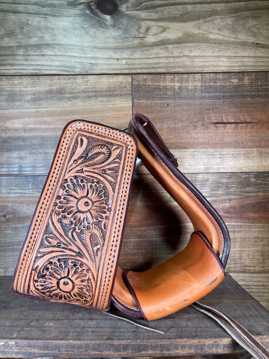 Stirrup Tooling #18 Light Leather Antique
