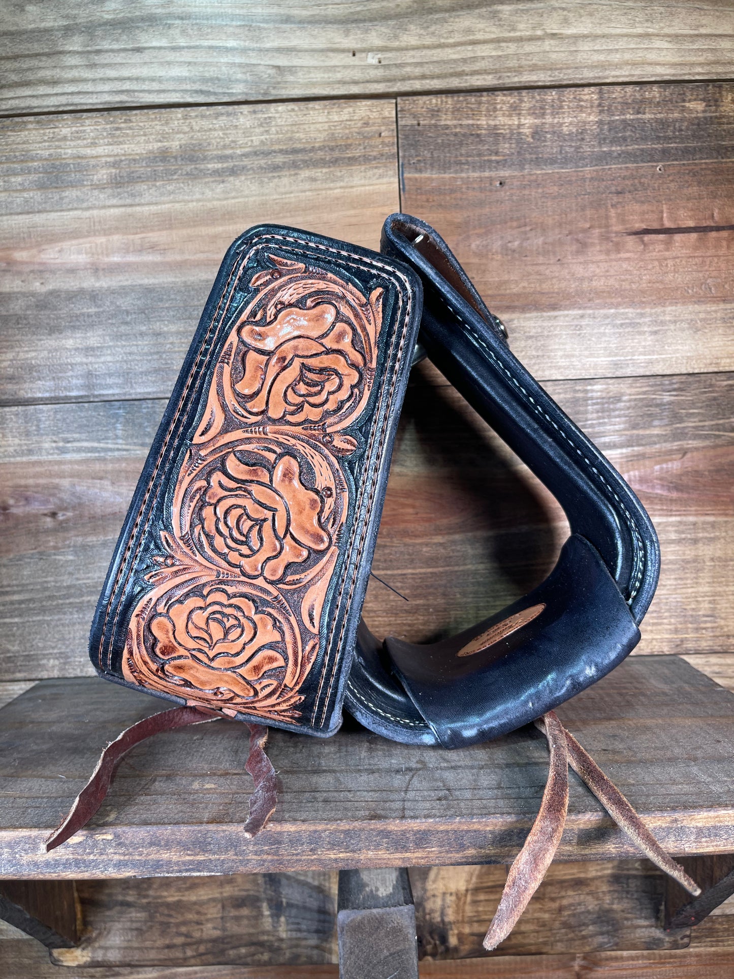 Stirrup Tooling Rose w/ Black Dyed