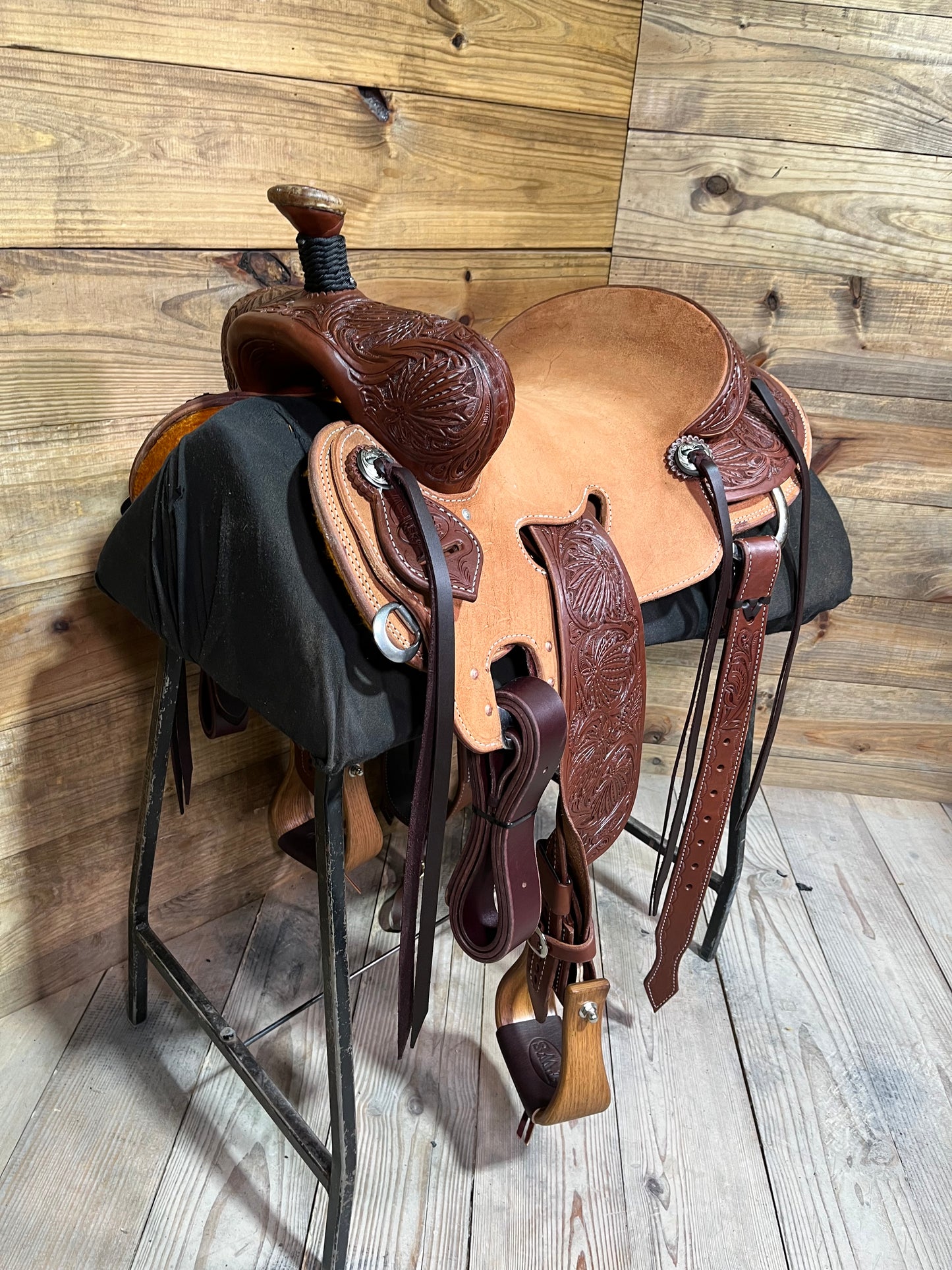 15” Trent Ward Tucson Rancher ISRS888-26