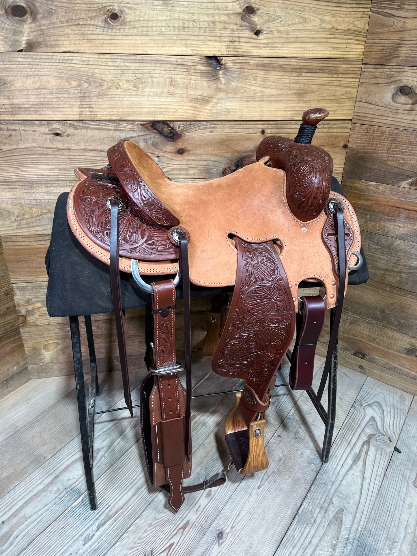 15” Trent Ward Tucson Rancher ISRS888-26