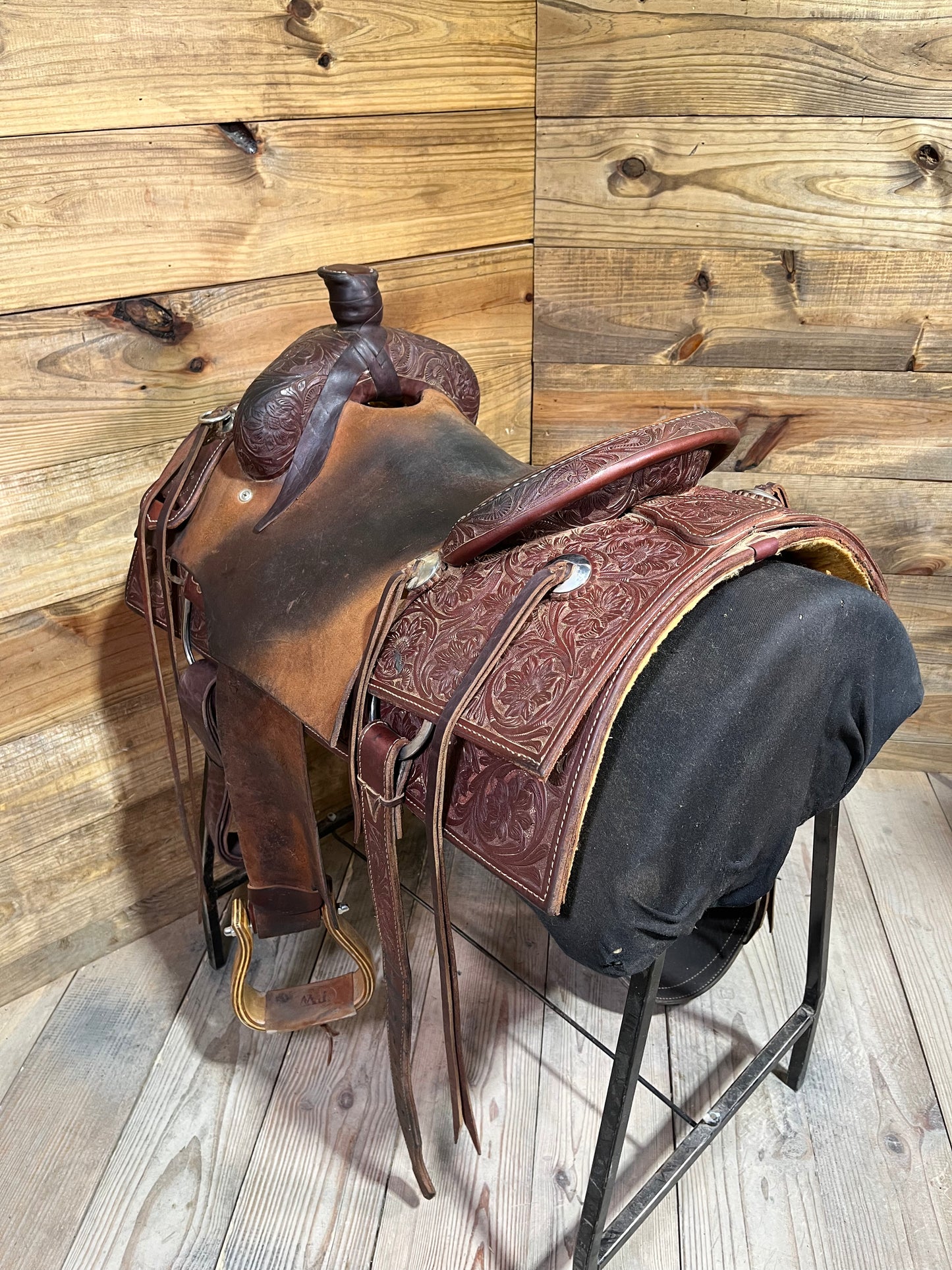 14 1/2" Hanging H Ranch Saddle ISUSED2365
