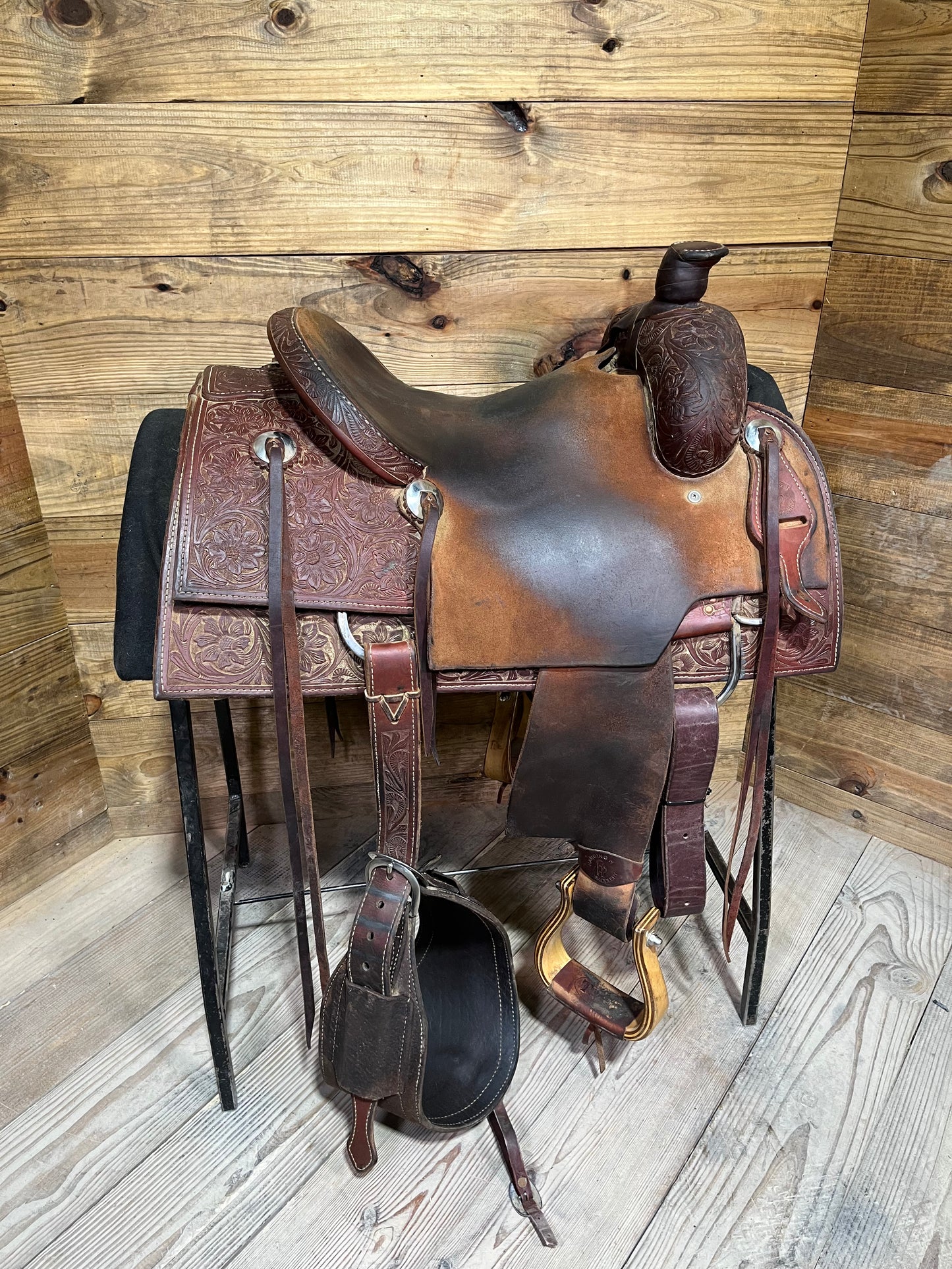 14 1/2" Hanging H Ranch Saddle ISUSED2365