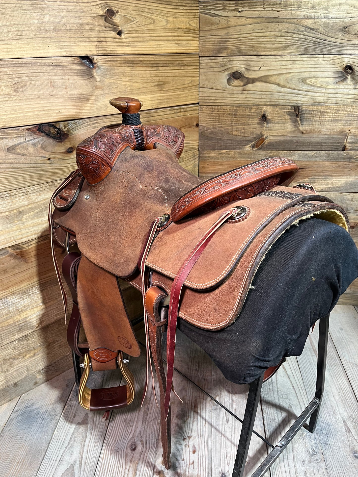 16" Trent ward Platinum Rancher ISUSED2373