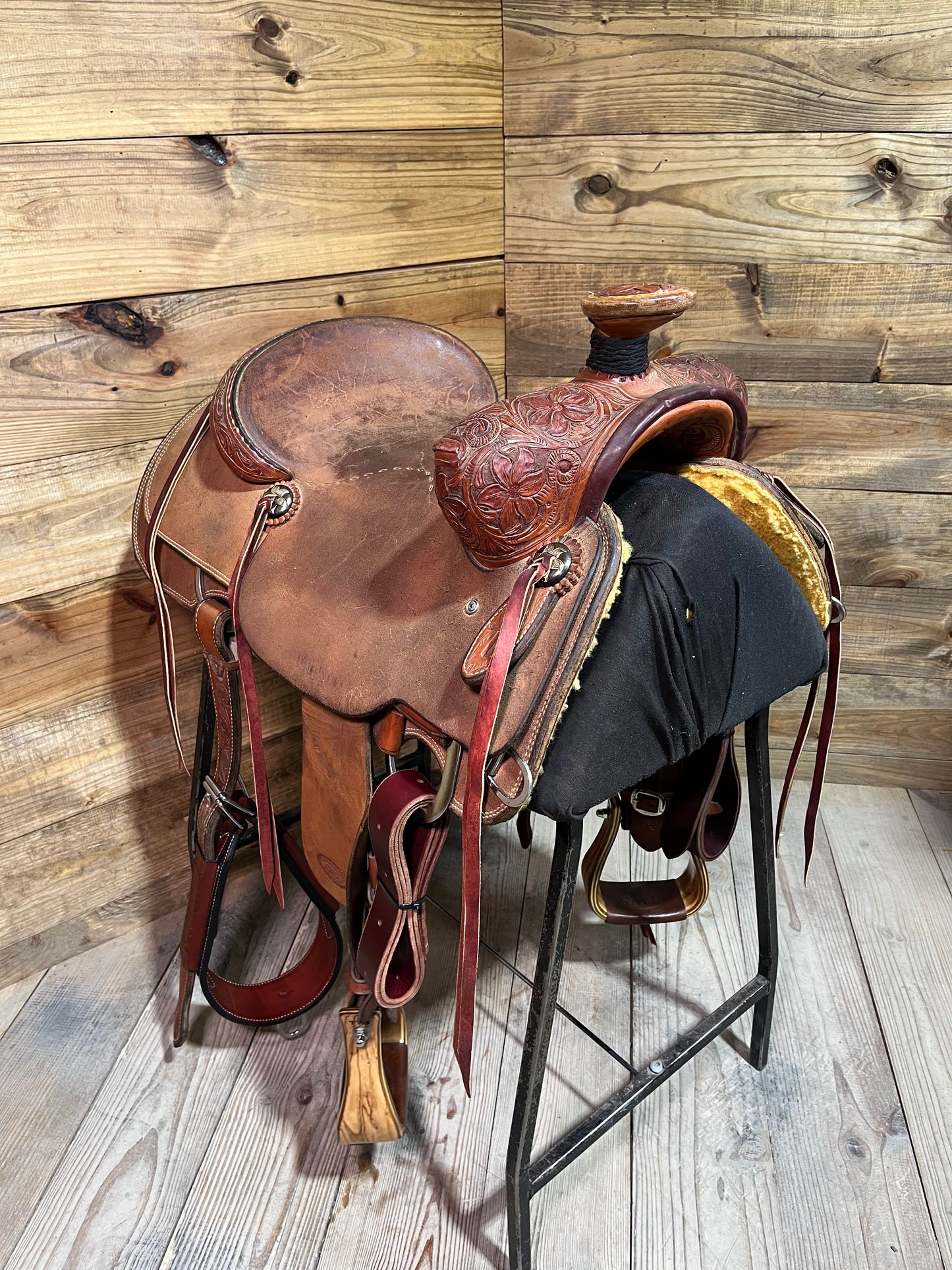 16" Trent ward Platinum Rancher ISUSED2373