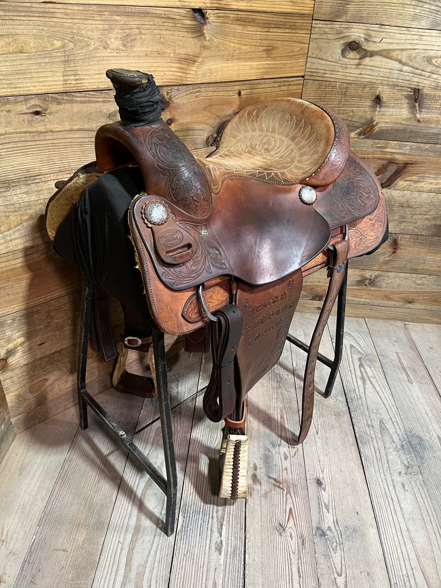 15 1/2" Billy Cook Roper ISUSED2386